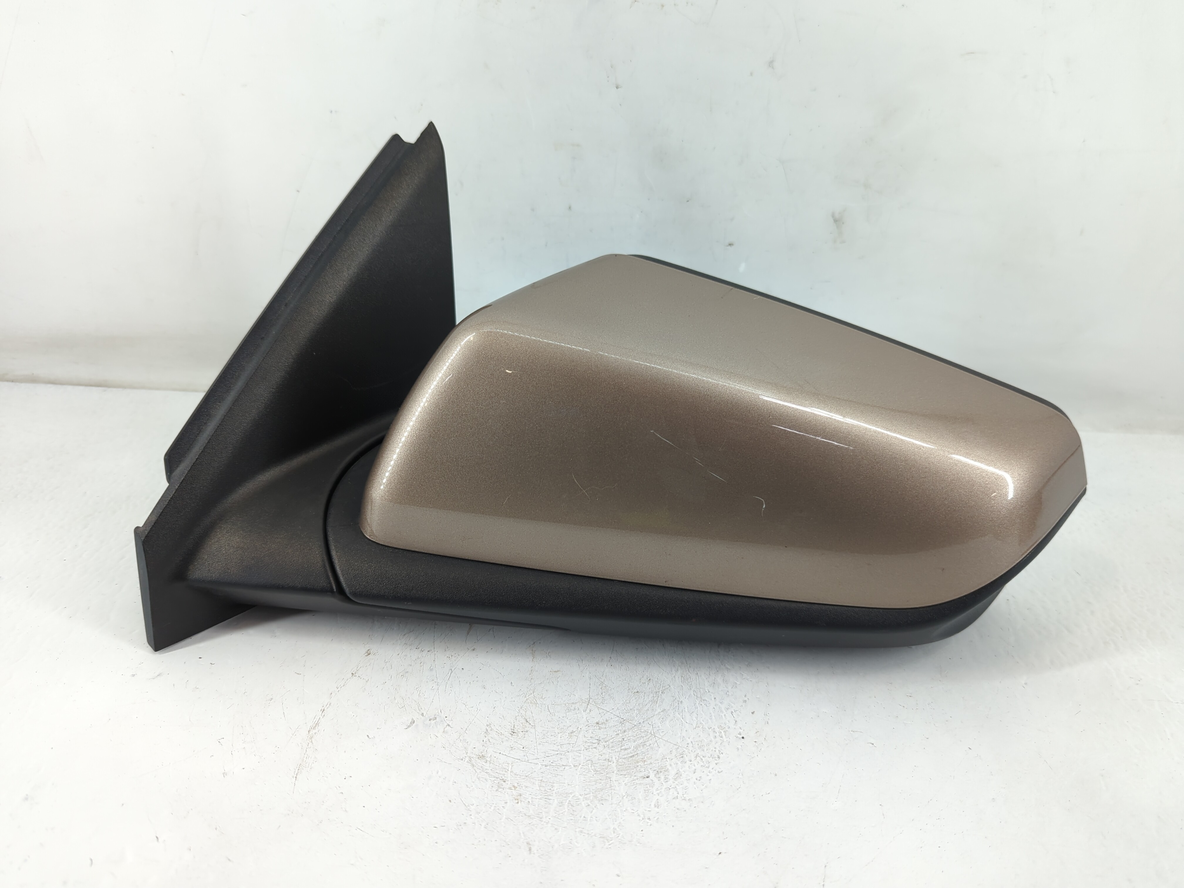 2018-2022 Chevrolet Equinox Driver Left Side View Power Door Mirror 822167 - Oemusedautoparts1.com