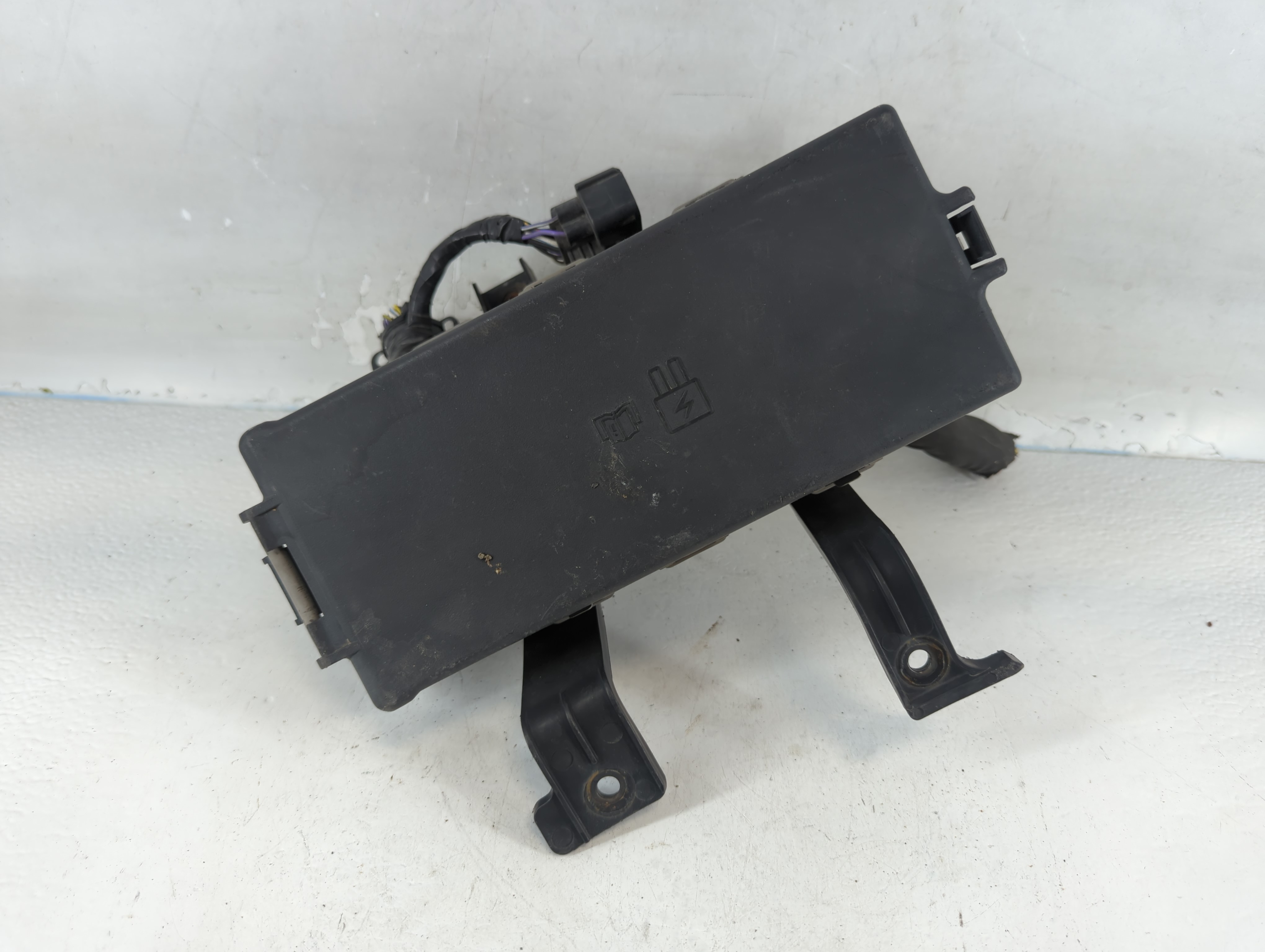 2006-2009 Ford Fusion Fusebox Fuse Box Relay Module 822185 - Oemusedautoparts1.com