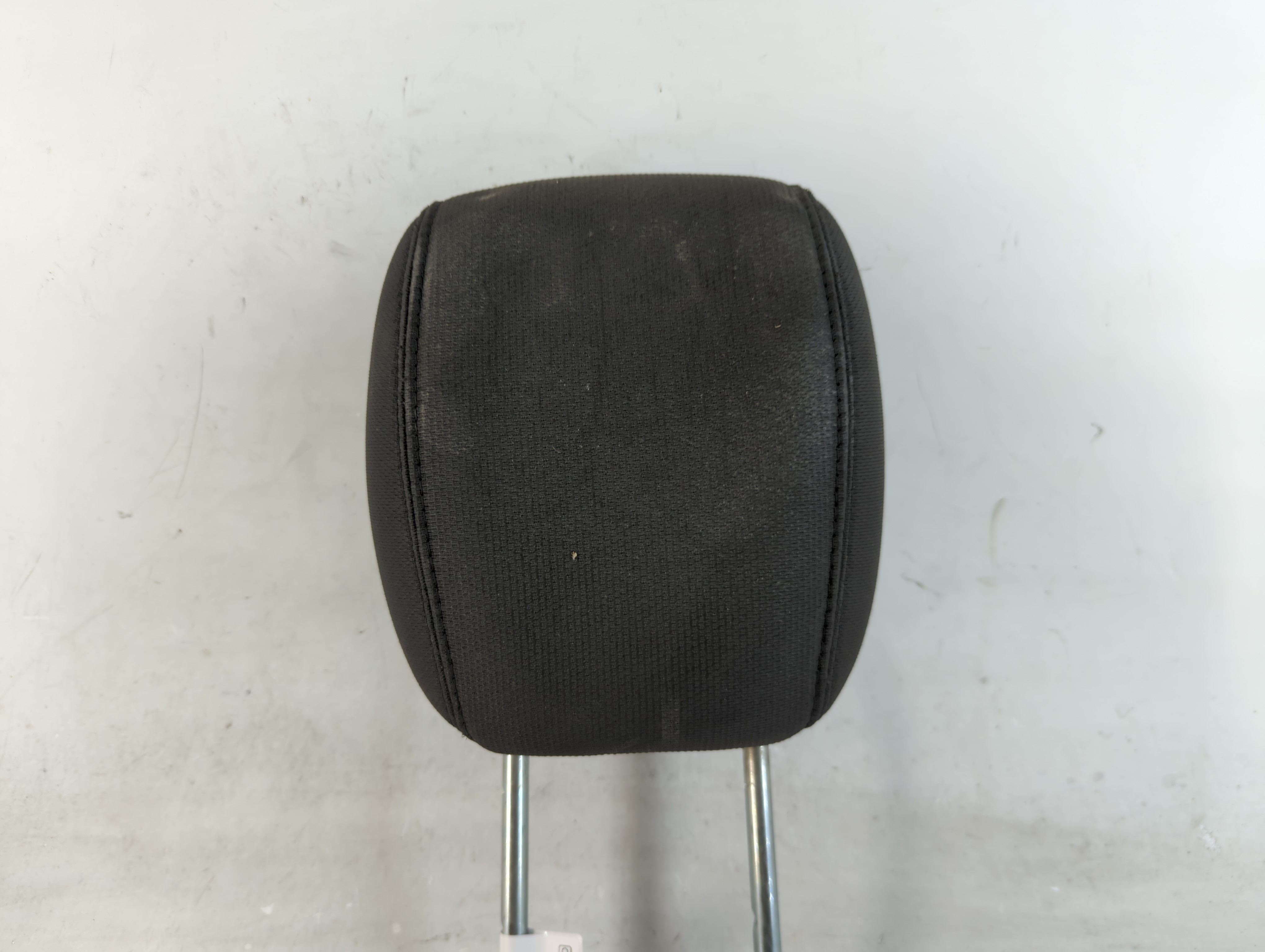 2012 Chevrolet Traverse Headrest Head Rest Front Driver Passenger Seat 822196 - Oemusedautoparts1.com