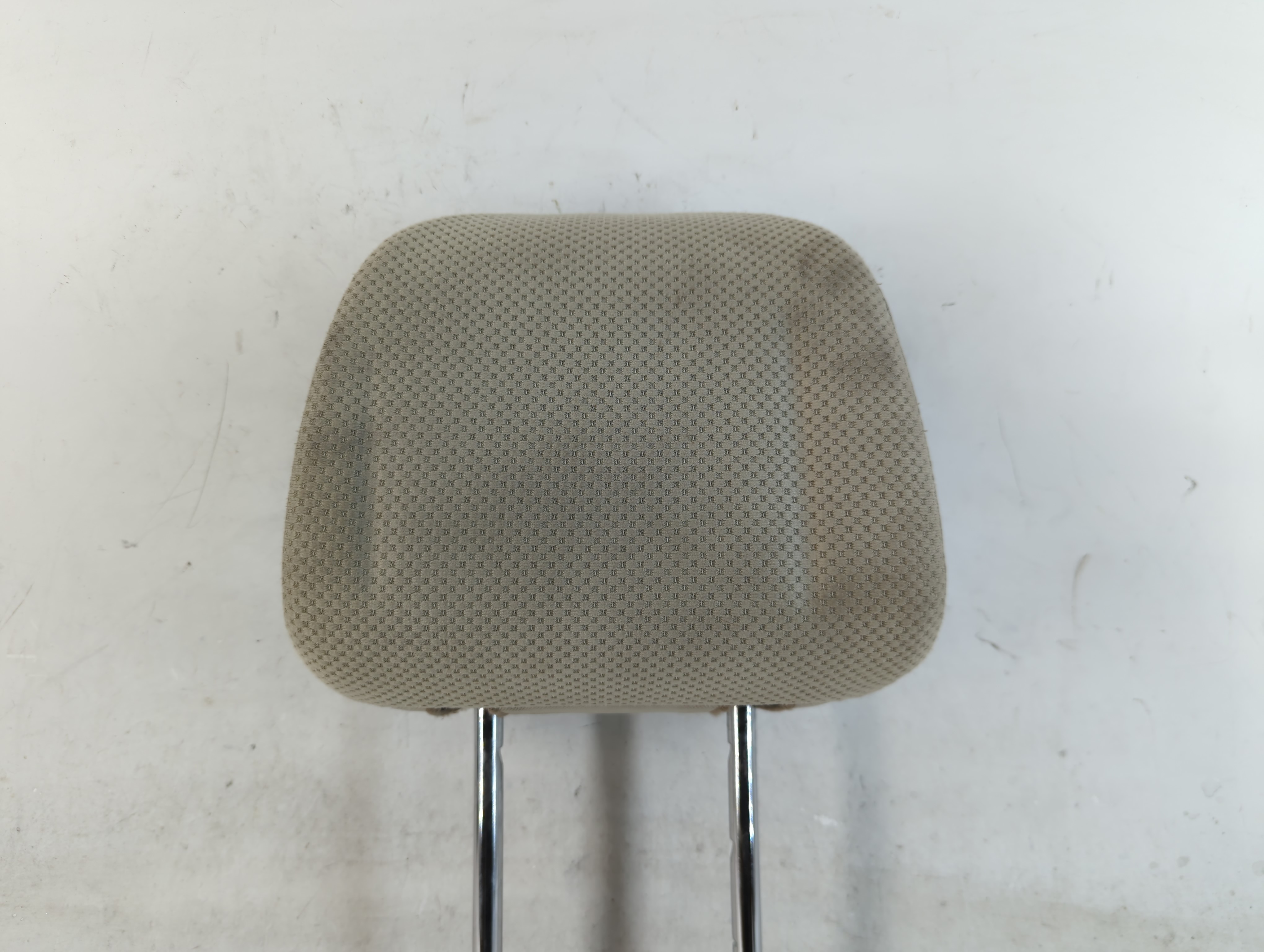 2014 Subaru Impreza Headrest Head Rest Front Driver Passenger Seat Beige 822223 - Oemusedautoparts1.com
