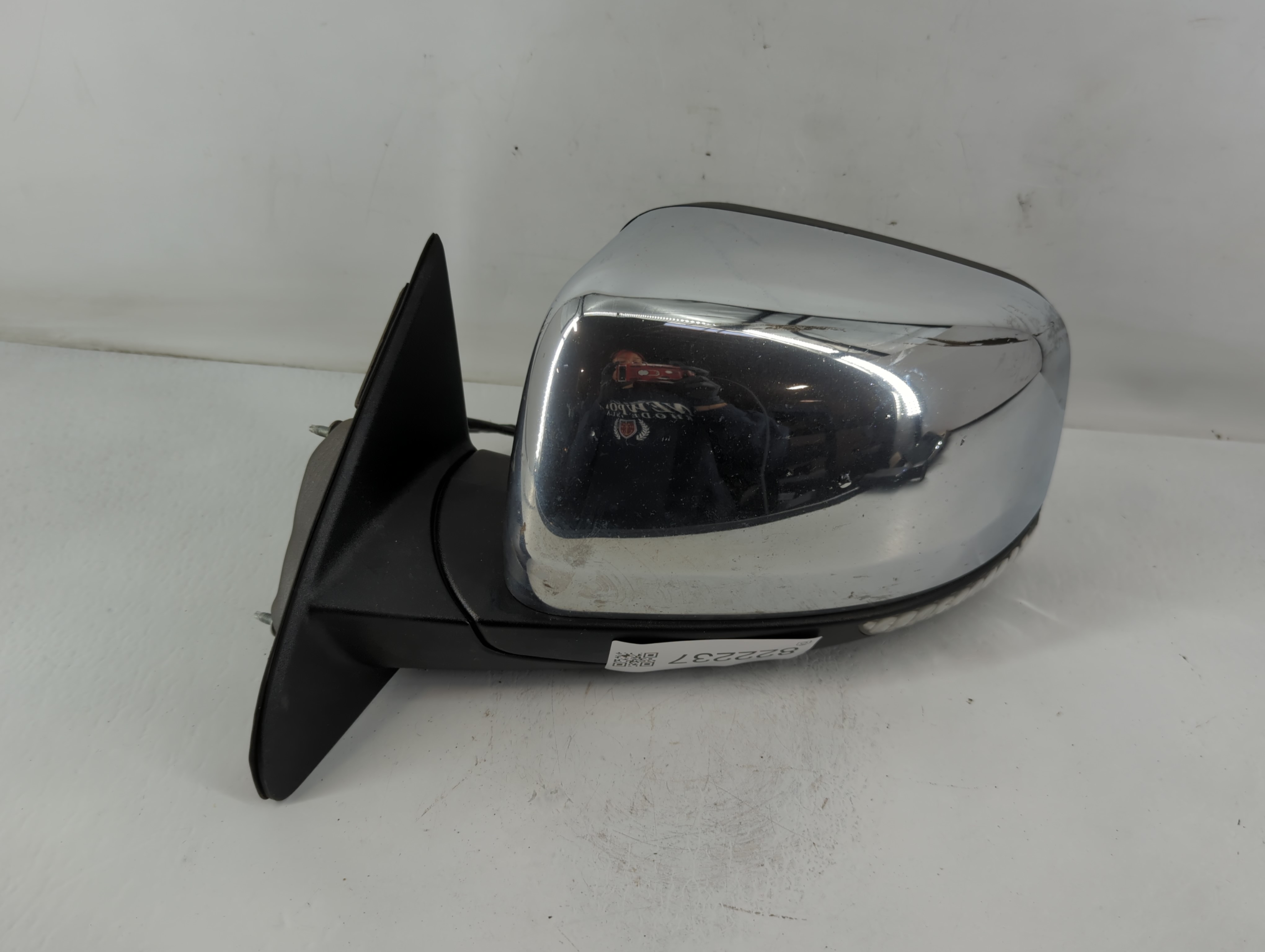 2011-2018 Jeep Grand Cherokee Driver Left Side View Power Door Mirror 822237 - Oemusedautoparts1.com