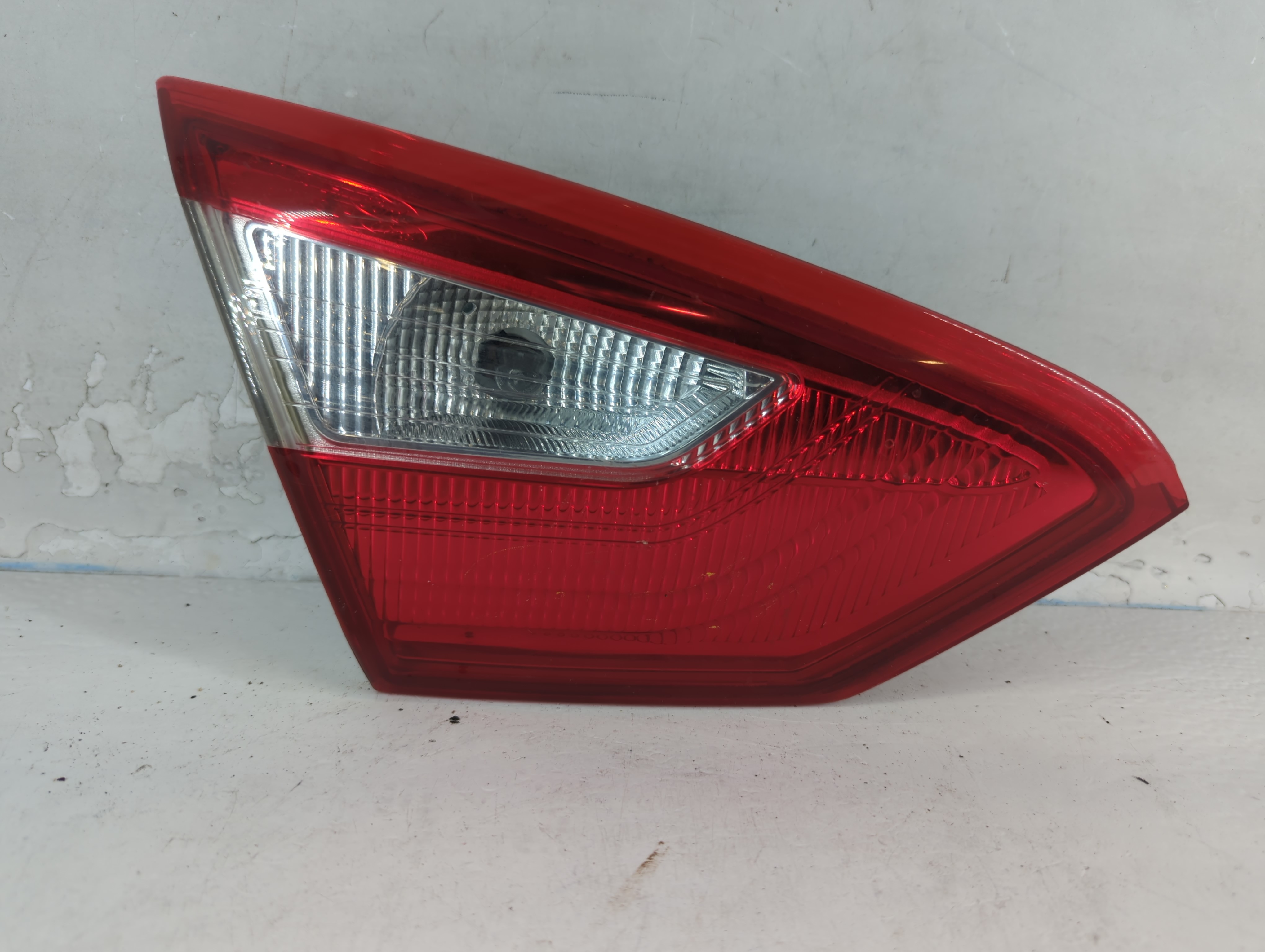 2012-2014 Ford Focus Driver Left Side Tail Light Taillight Oem 822247 - Oemusedautoparts1.com
