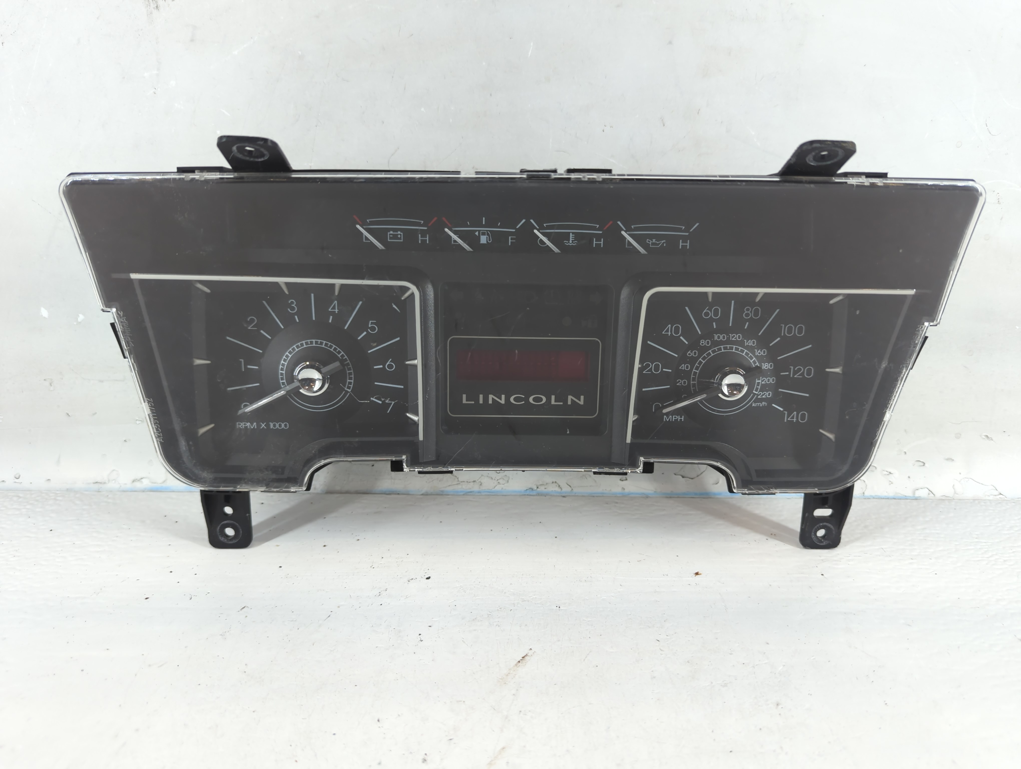 2007 Lincoln Navigator Speedometer Instrument Cluster Gauges 822250 - Oemusedautoparts1.com