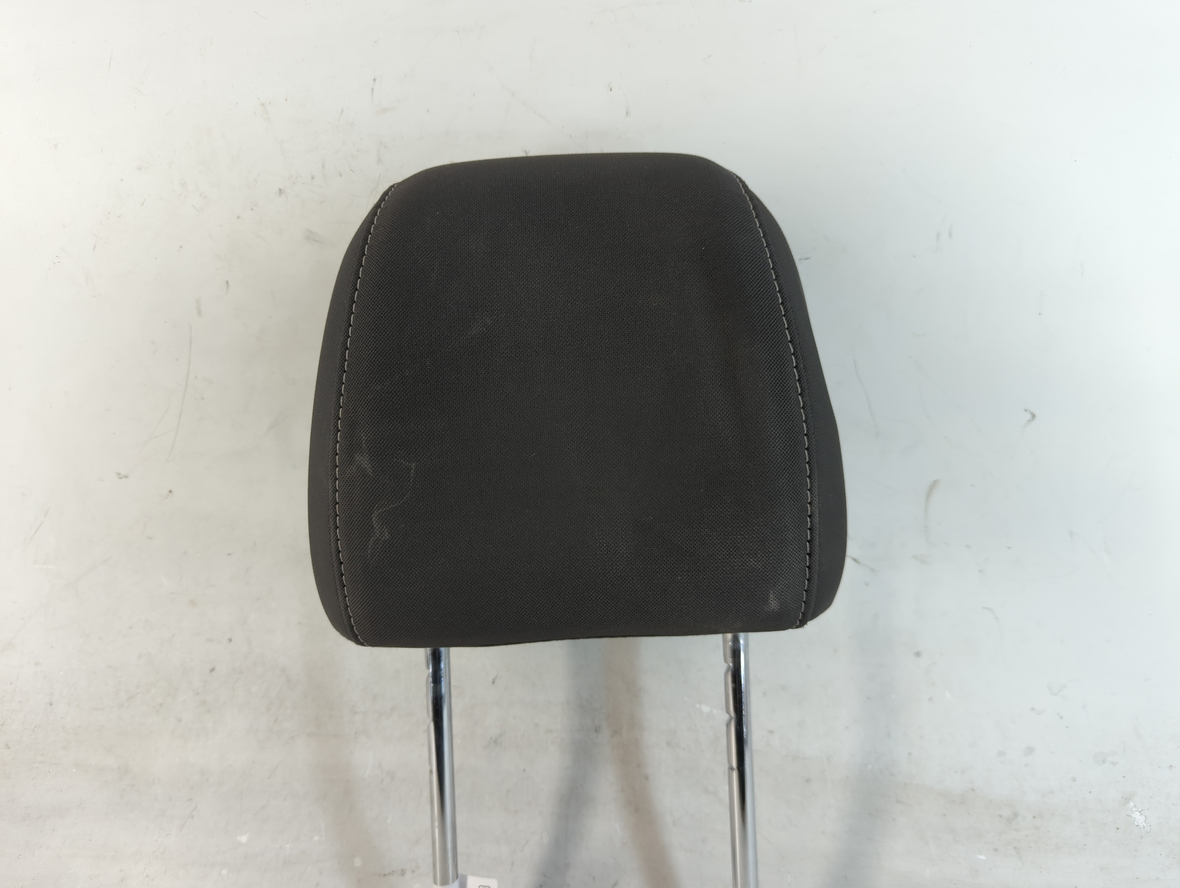 Ford Escape Headrest Head Rest Front Driver Passenger Seat Black 822329 - Oemusedautoparts1.com
