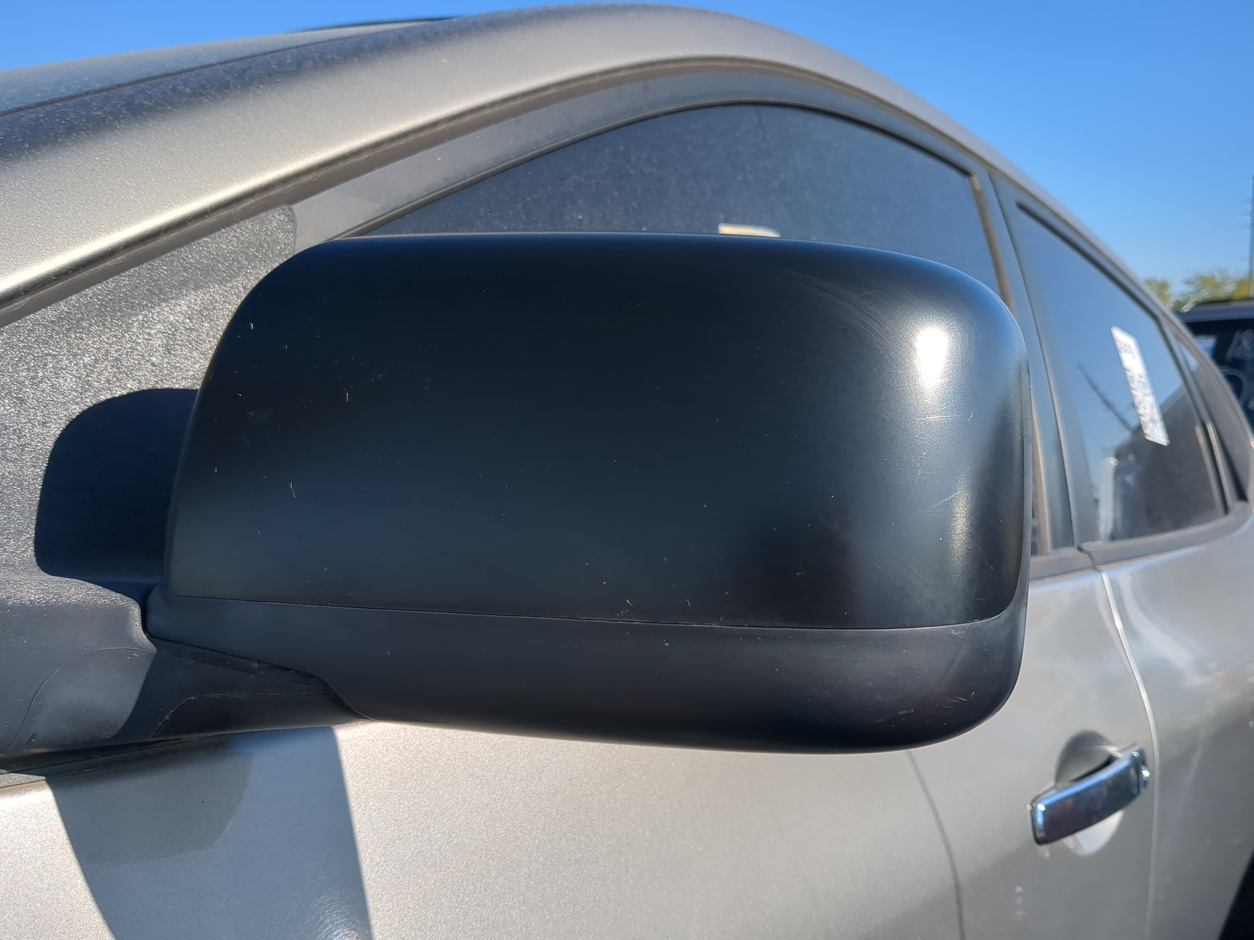 2008-2015 Nissan Rogue Driver Left Side View Power Door Mirror 822486 - Oemusedautoparts1.com