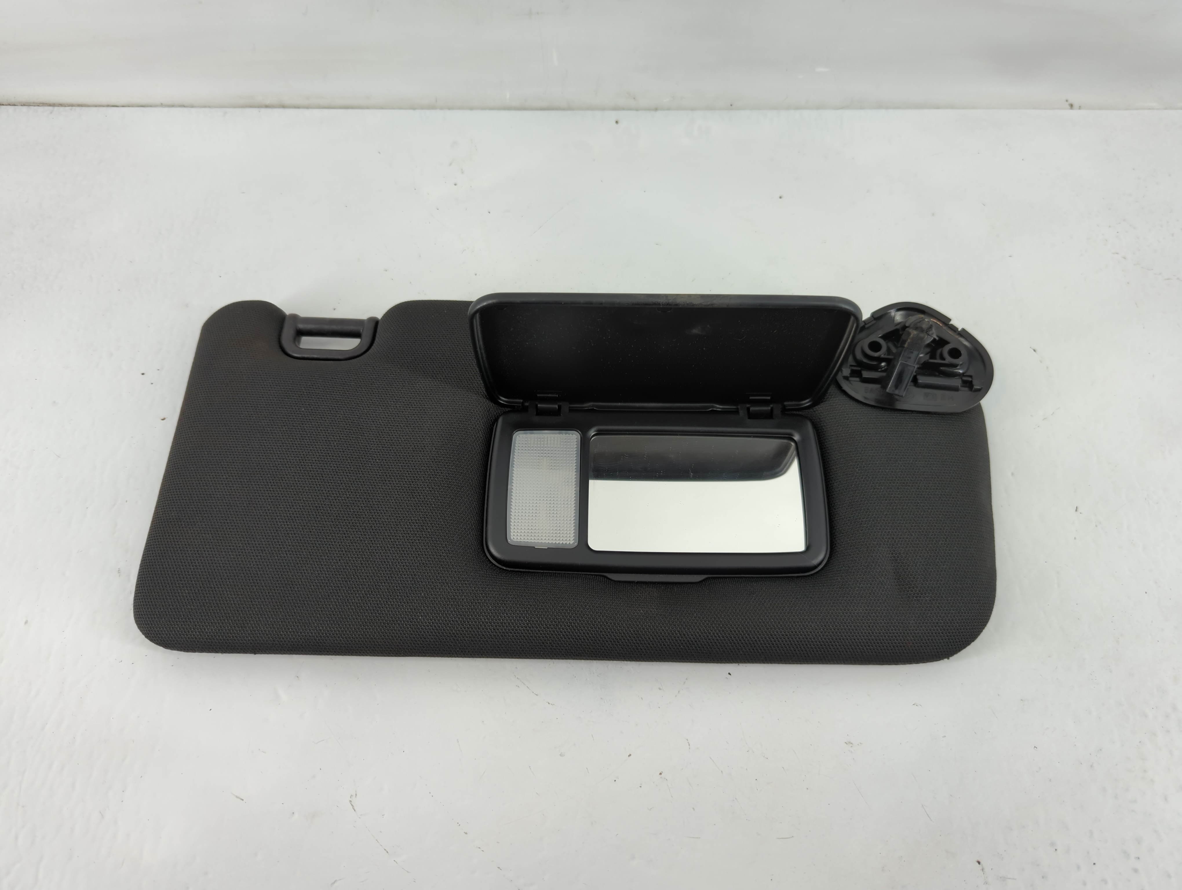 2015-2021 Subaru Wrx Passenger Sun Visor Mirror Right Sunvisor Black 822557 - Oemusedautoparts1.com