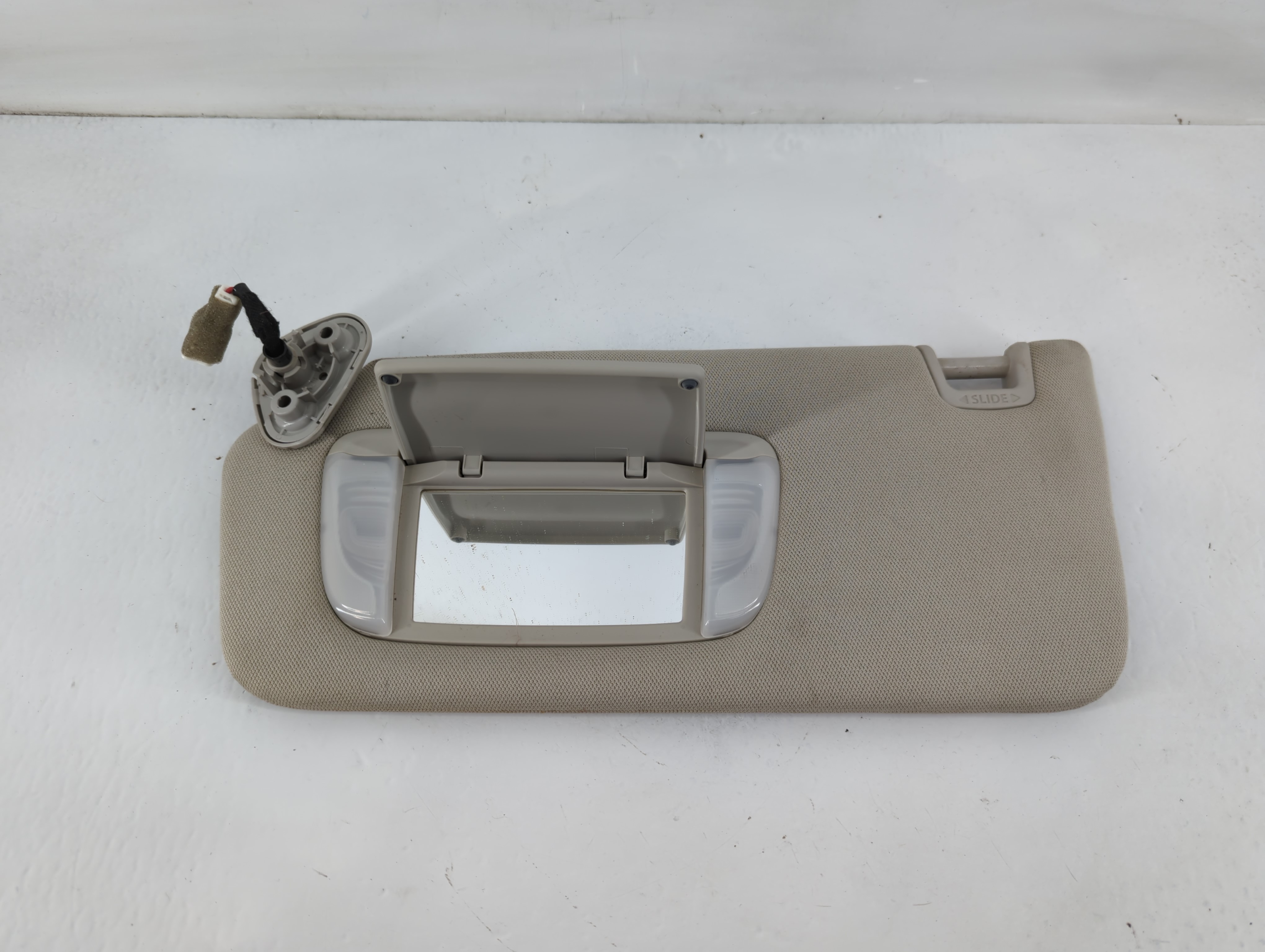 2015-2022 Subaru Legacy Driver Sun Visor Mirror Left Sunvisor Grey 822559 - Oemusedautoparts1.com