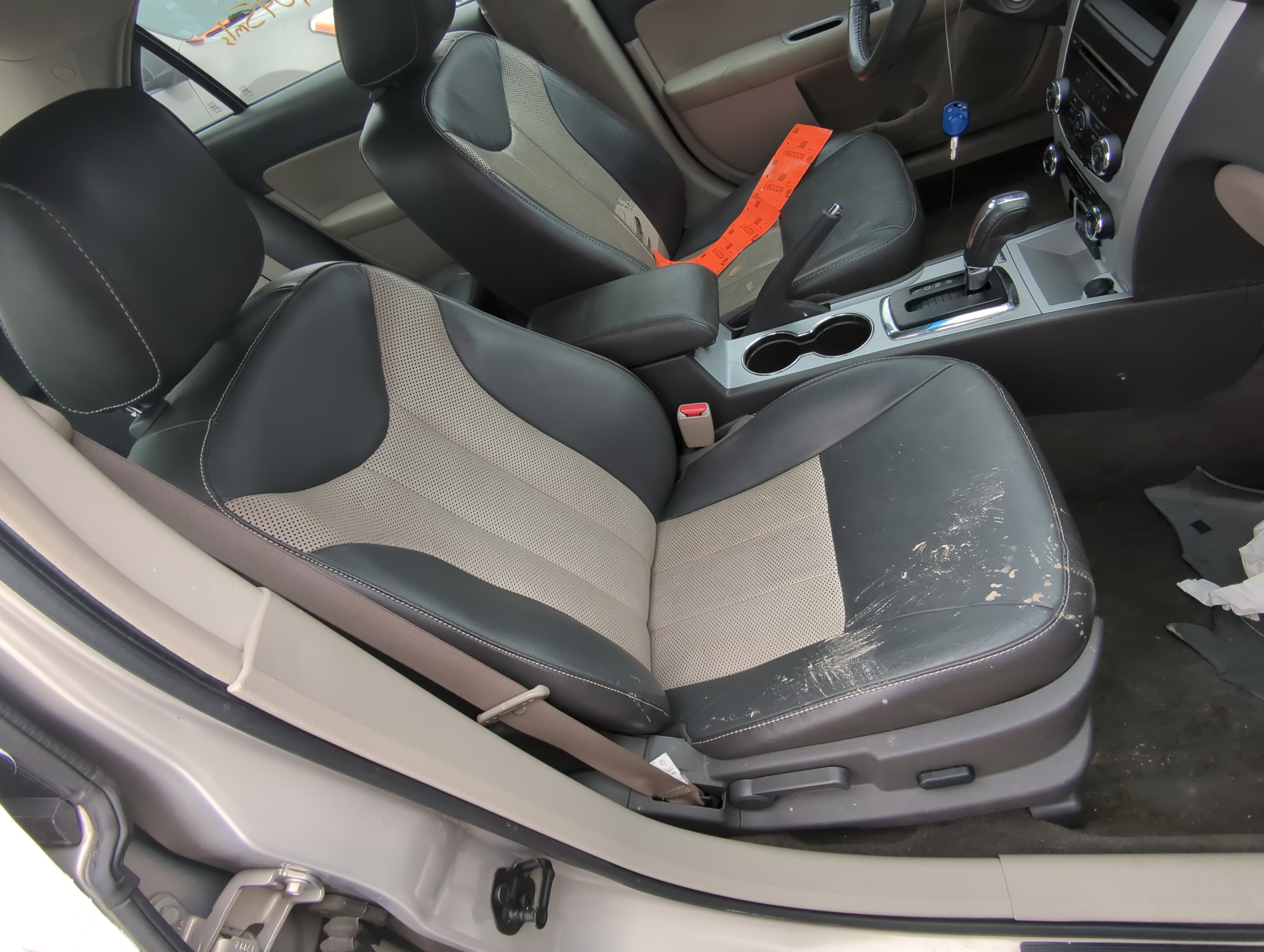 Picture of 2010-2010 Mercury Milan Passenger Front Seat Oem 822731