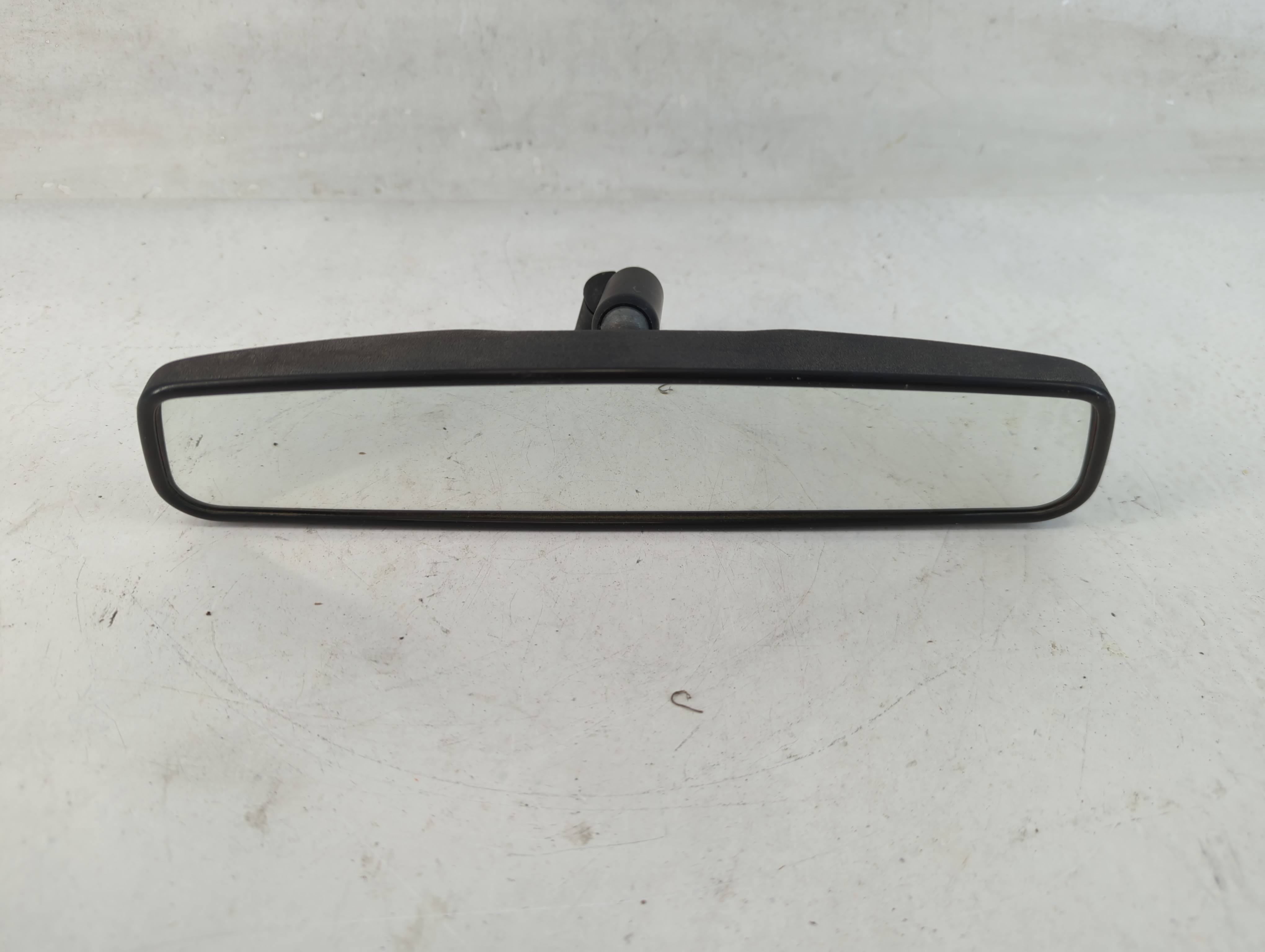 2001 Ford Mustang Interior Rear View Mirror Oem 822932 - Oemusedautoparts1.com