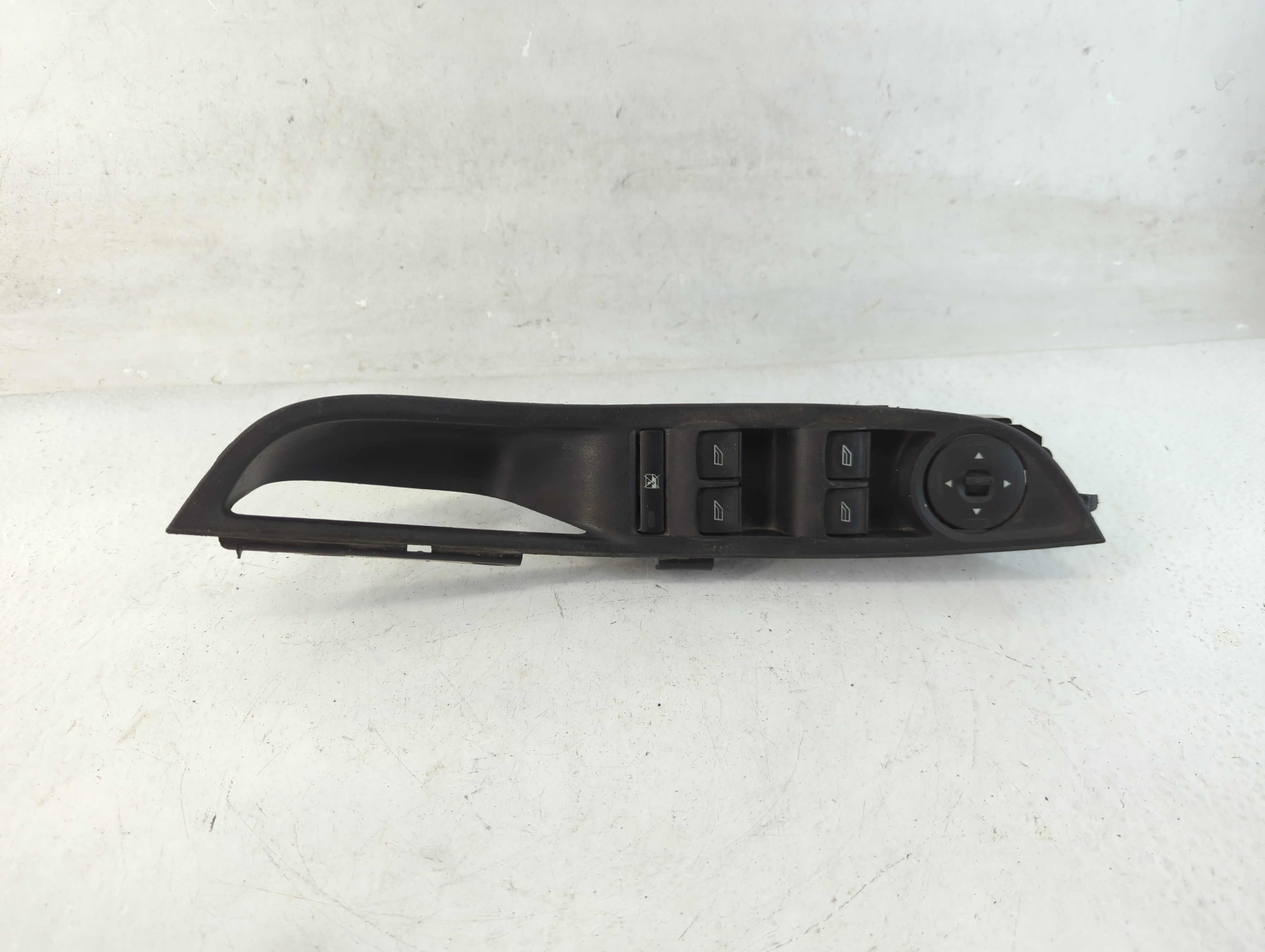 2012-2018 Ford Focus Driver Left Door Master Power Window Switch 822936 - Oemusedautoparts1.com