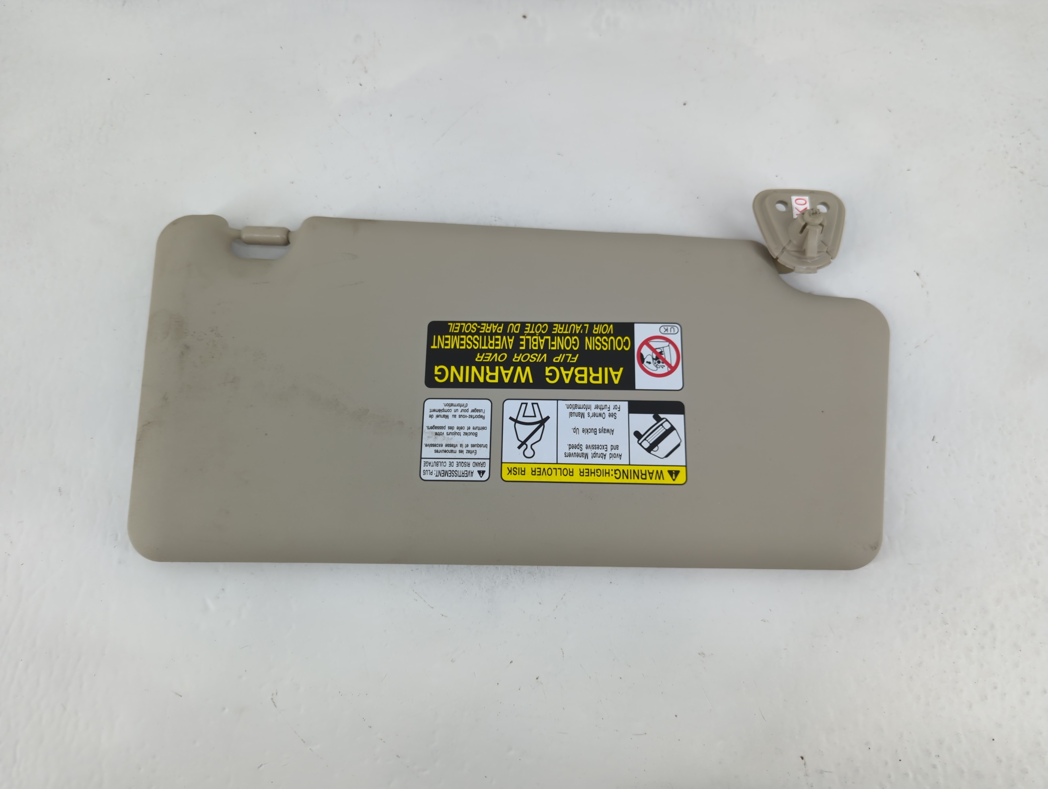 2008-2010 Nissan Rogue Passenger Sun Visor Mirror Right Sunvisor Grey 822941 - Oemusedautoparts1.com