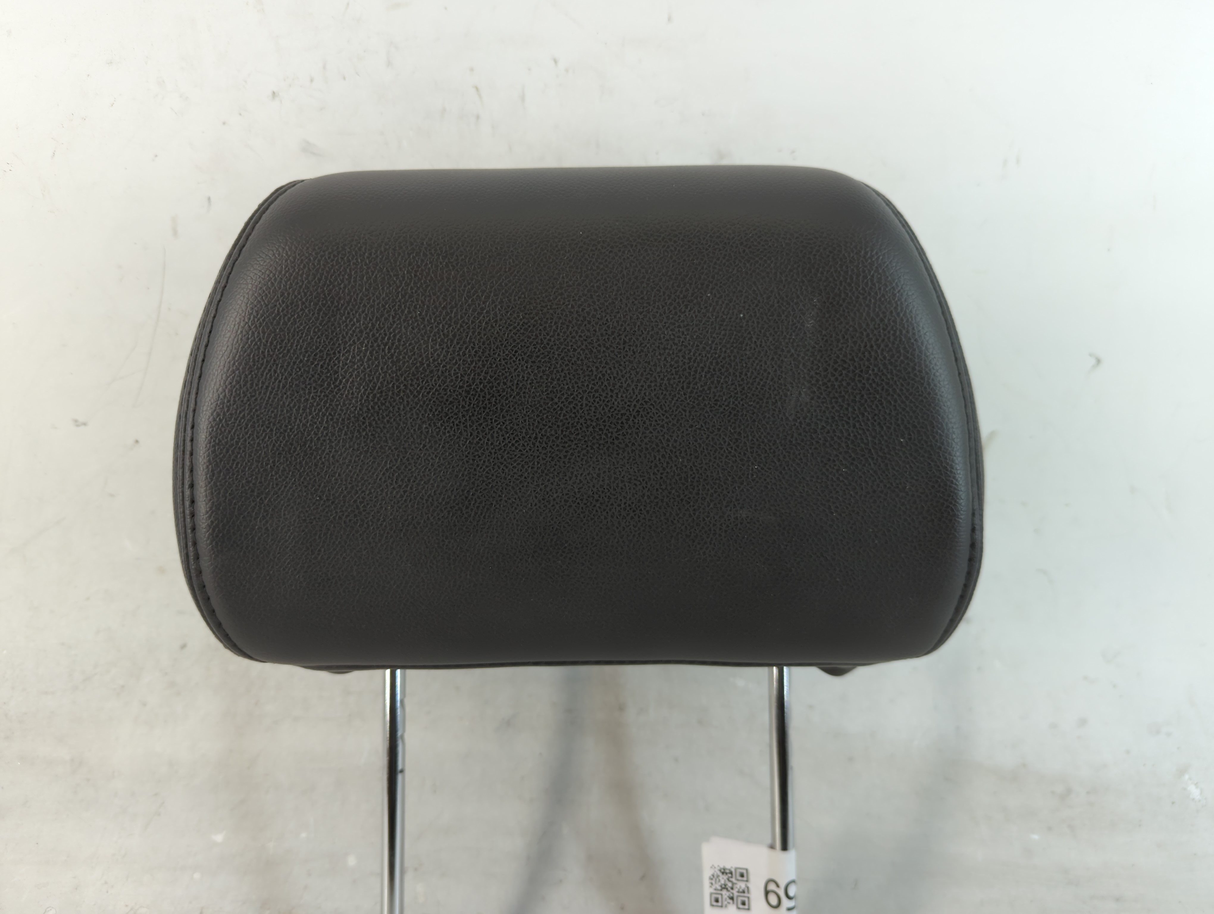 2007-2014 Chevrolet Tahoe Headrest Head Rest Front Driver Passenger Seat 822959 - Oemusedautoparts1.com