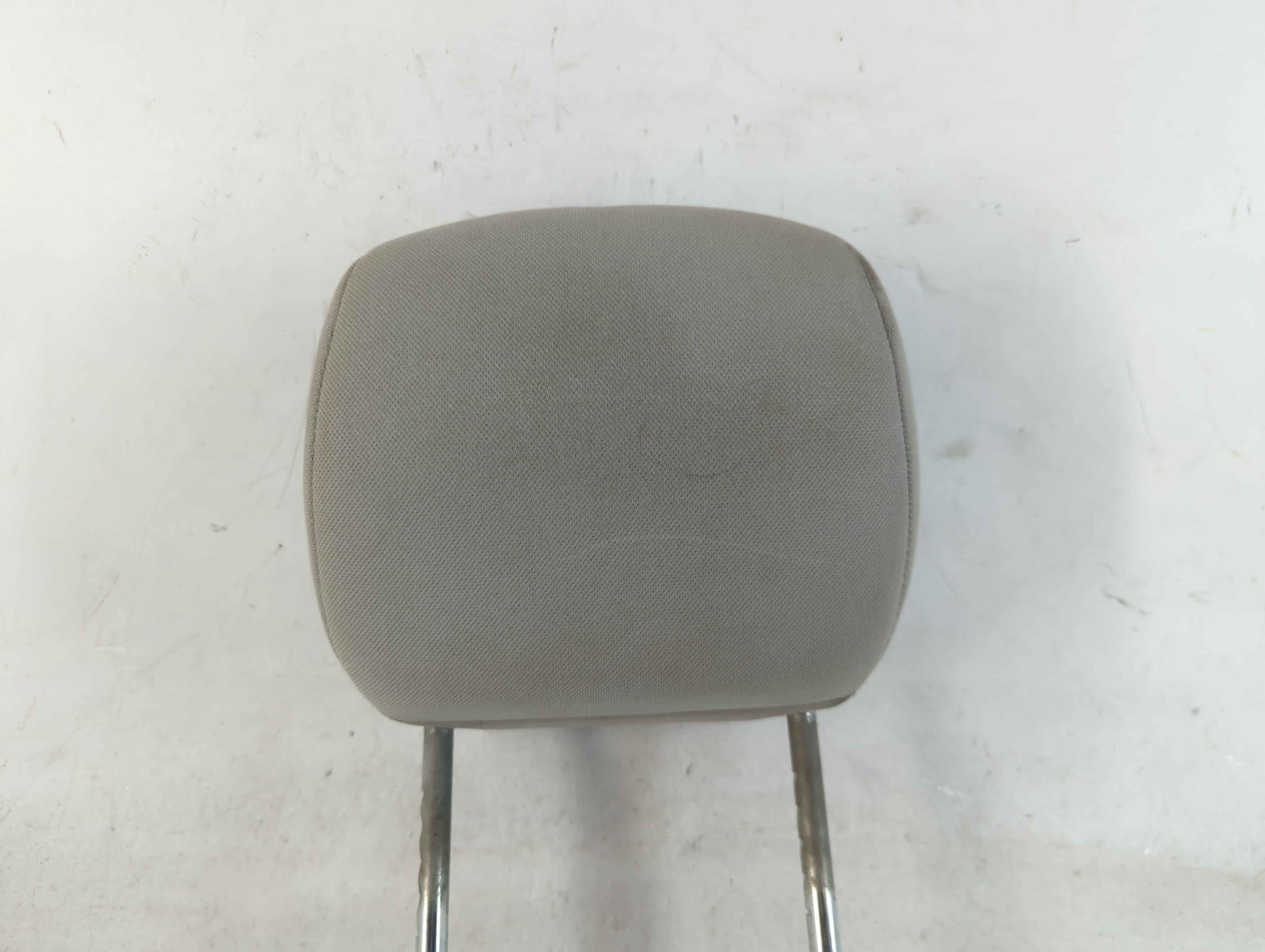 2009 Chrysler Town & Country Headrest Head Rest Front Driver Passenger Seat 823007 - Oemusedautoparts1.com