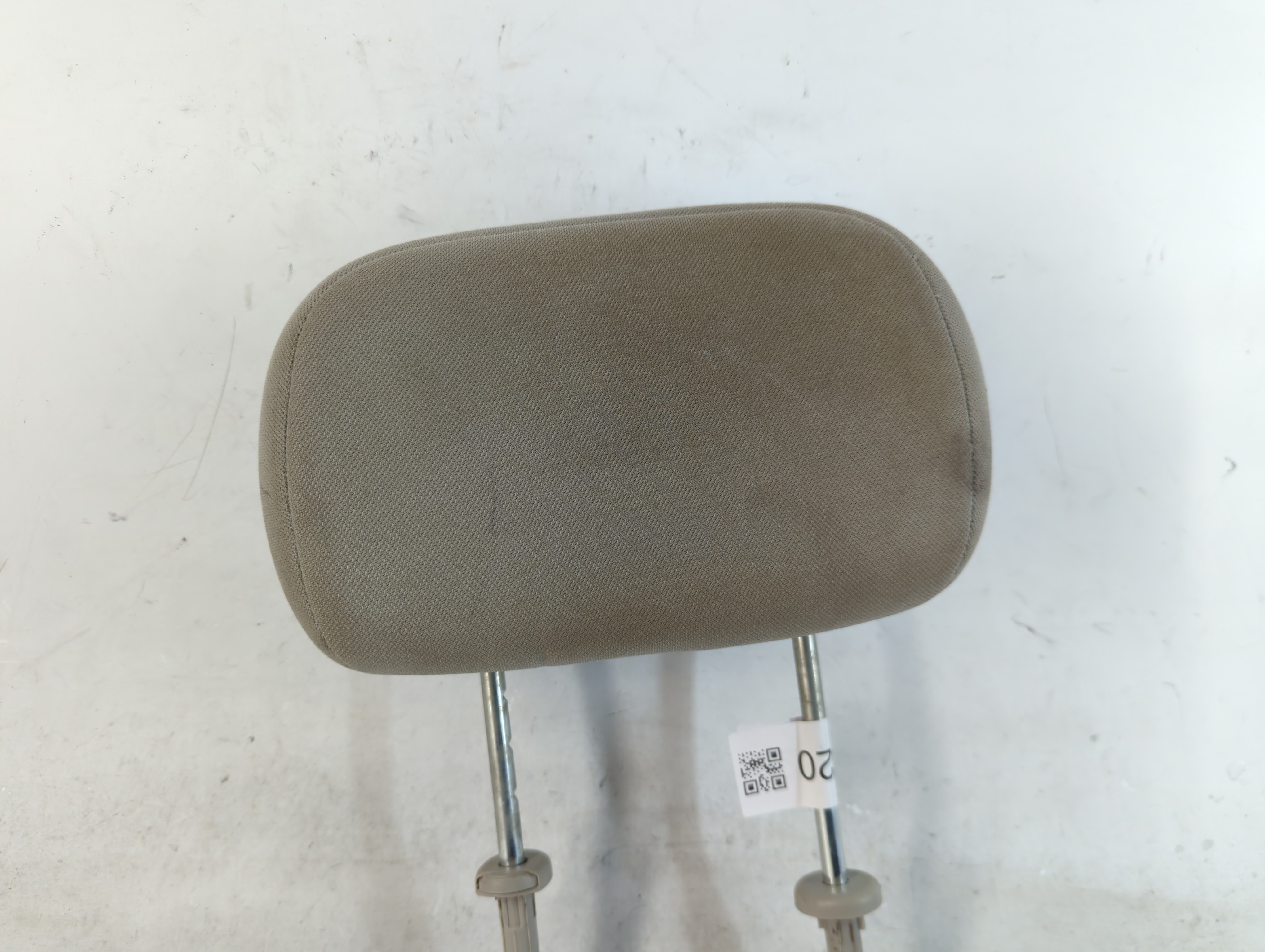 2009 Chrysler Town & Country Headrest Head Rest Rear Seat Grey 823020 - Oemusedautoparts1.com