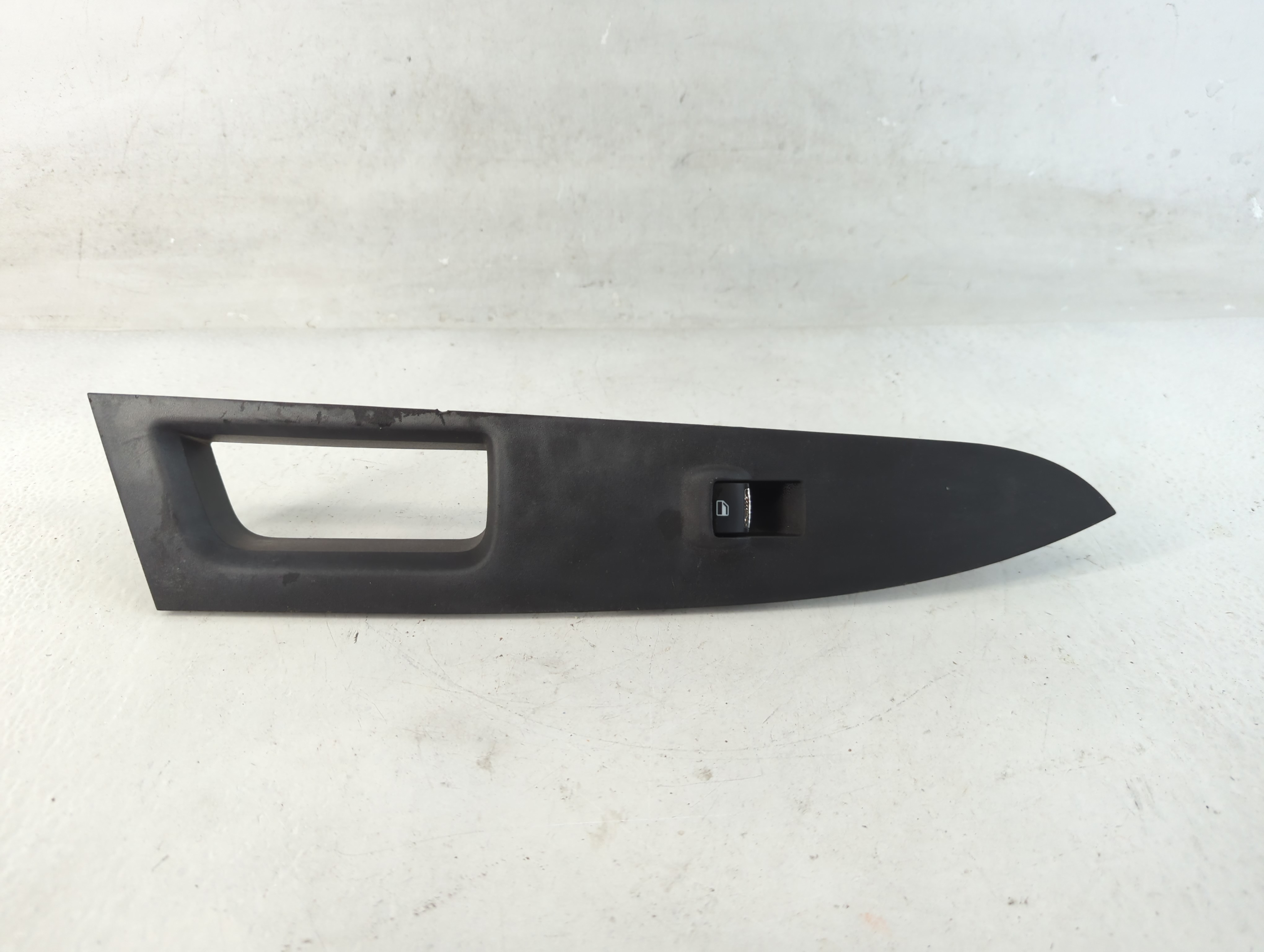 2013-2020 Ford Fusion Driver Left Door Master Power Window Switch 823024 - Oemusedautoparts1.com