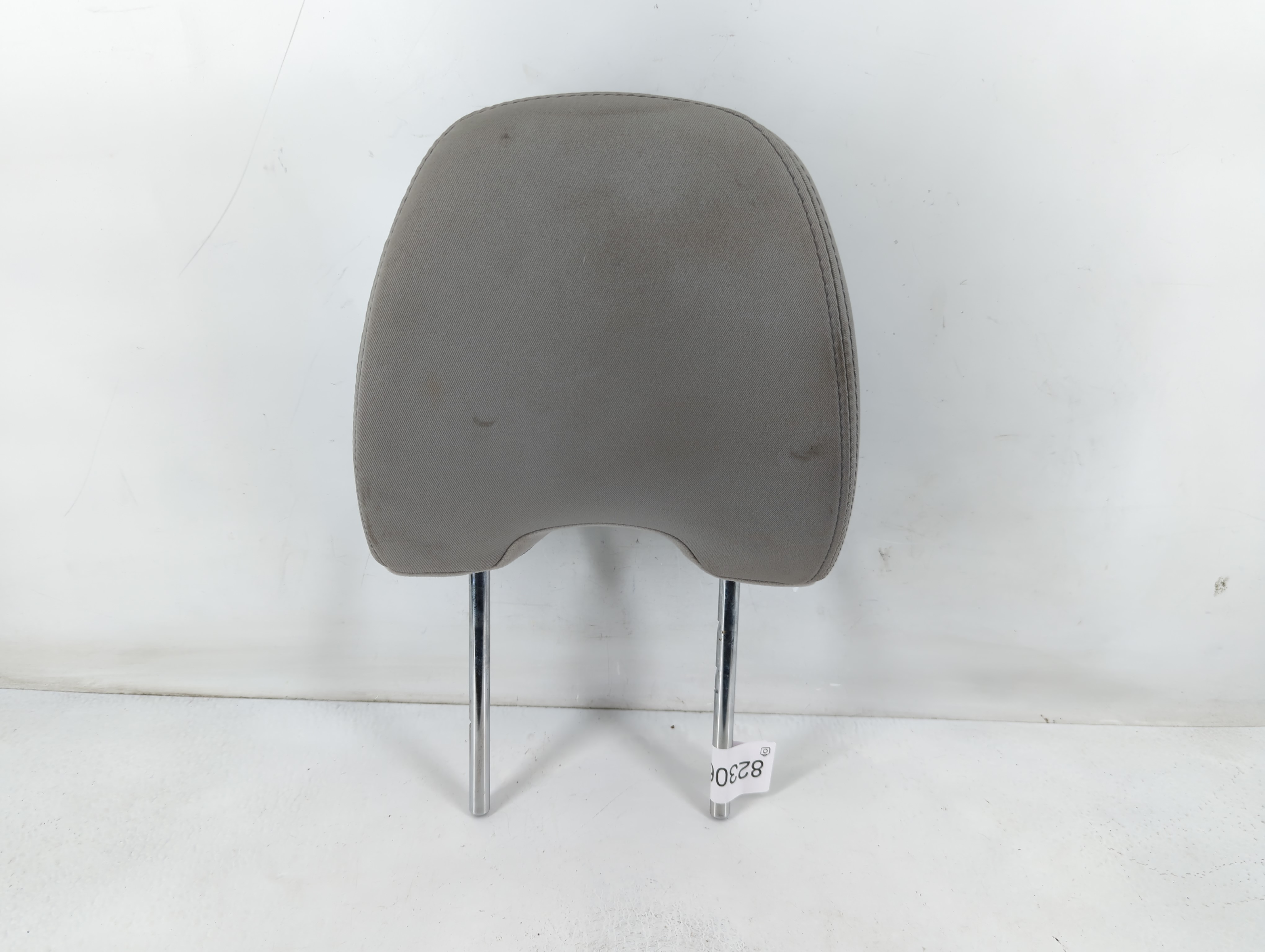 2011 Subaru Forester Headrest Head Rest Front Driver Passenger Seat Grey 823066 - Oemusedautoparts1.com