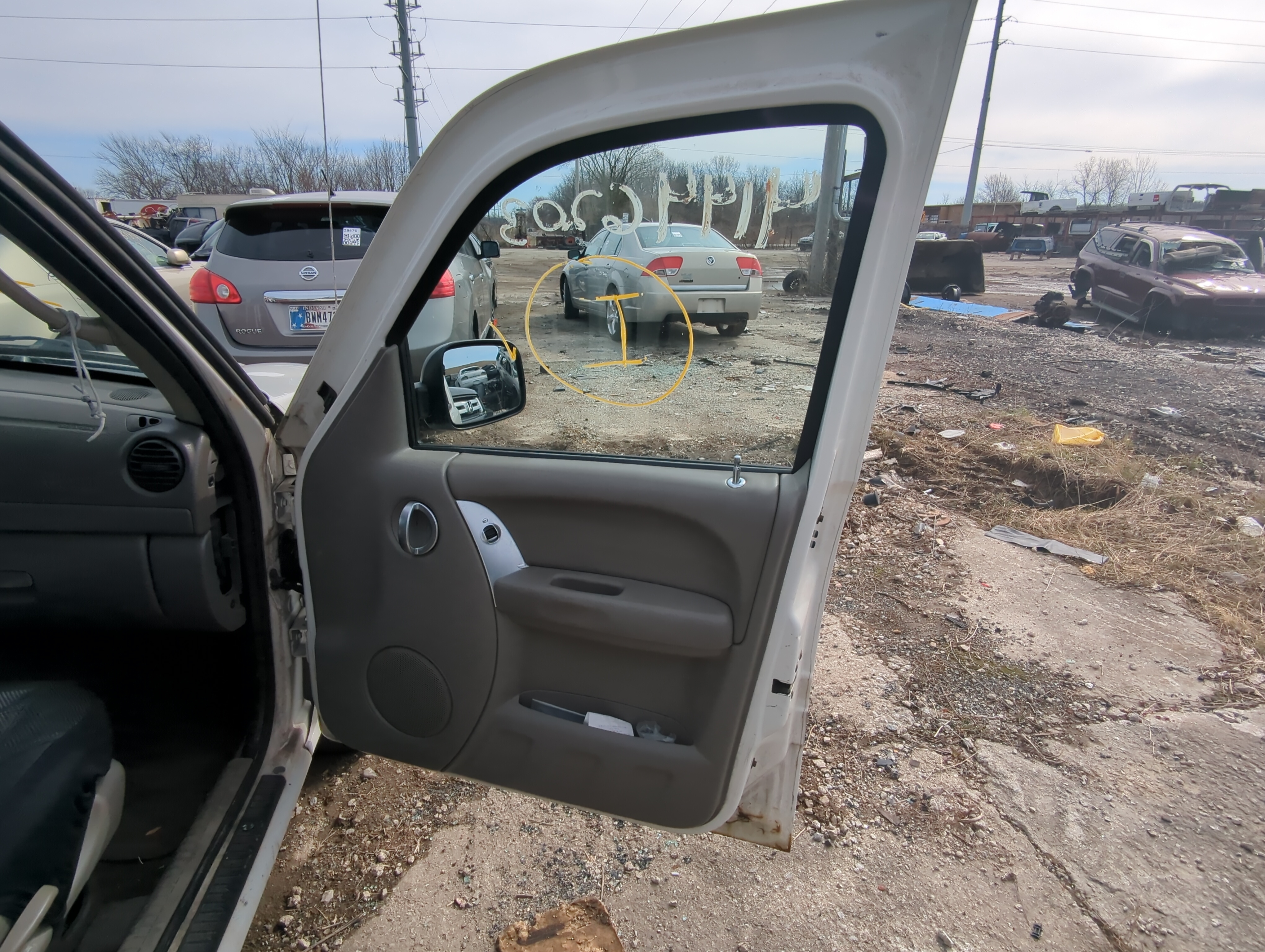 Picture of 2003 Jeep Liberty Front Right Passenger Interior Door Panel Trim 823298