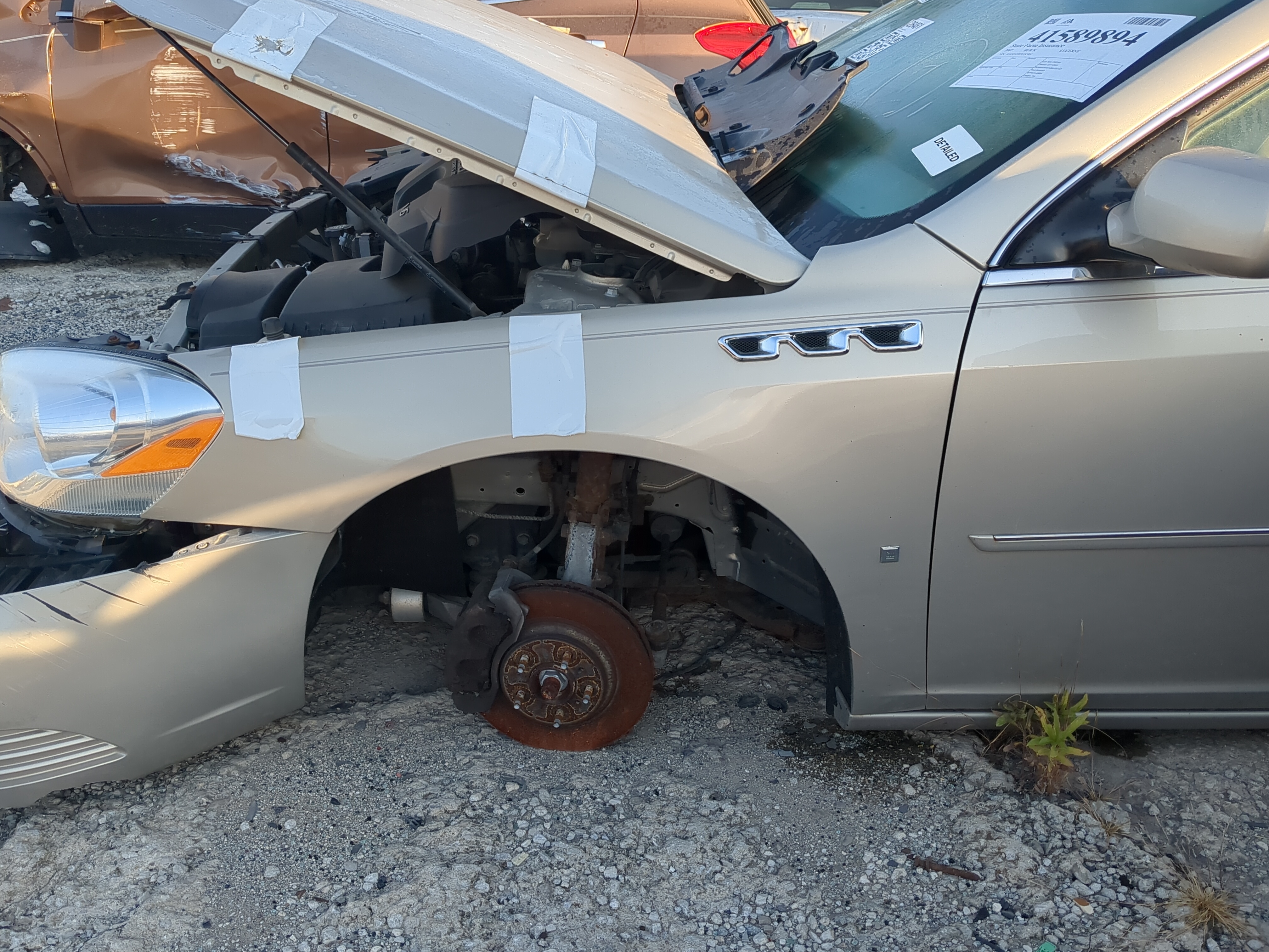 2006-2011 Buick Lucerne Driver Fender 823498 - Oemusedautoparts1.com