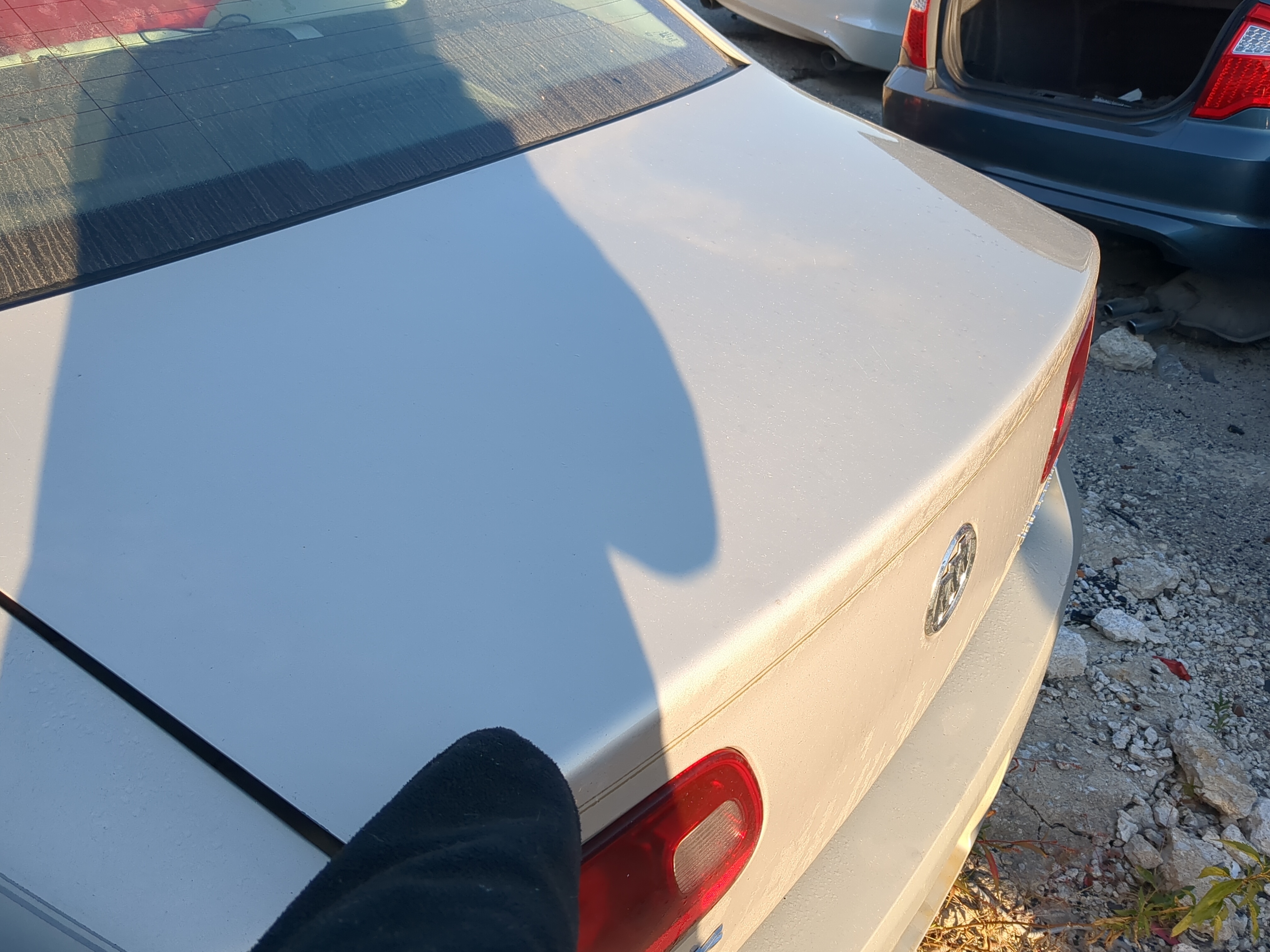 2006-2011 Buick Lucerne Trunk/decklid/hatch/tailgate Oem 823500 - Oemusedautoparts1.com