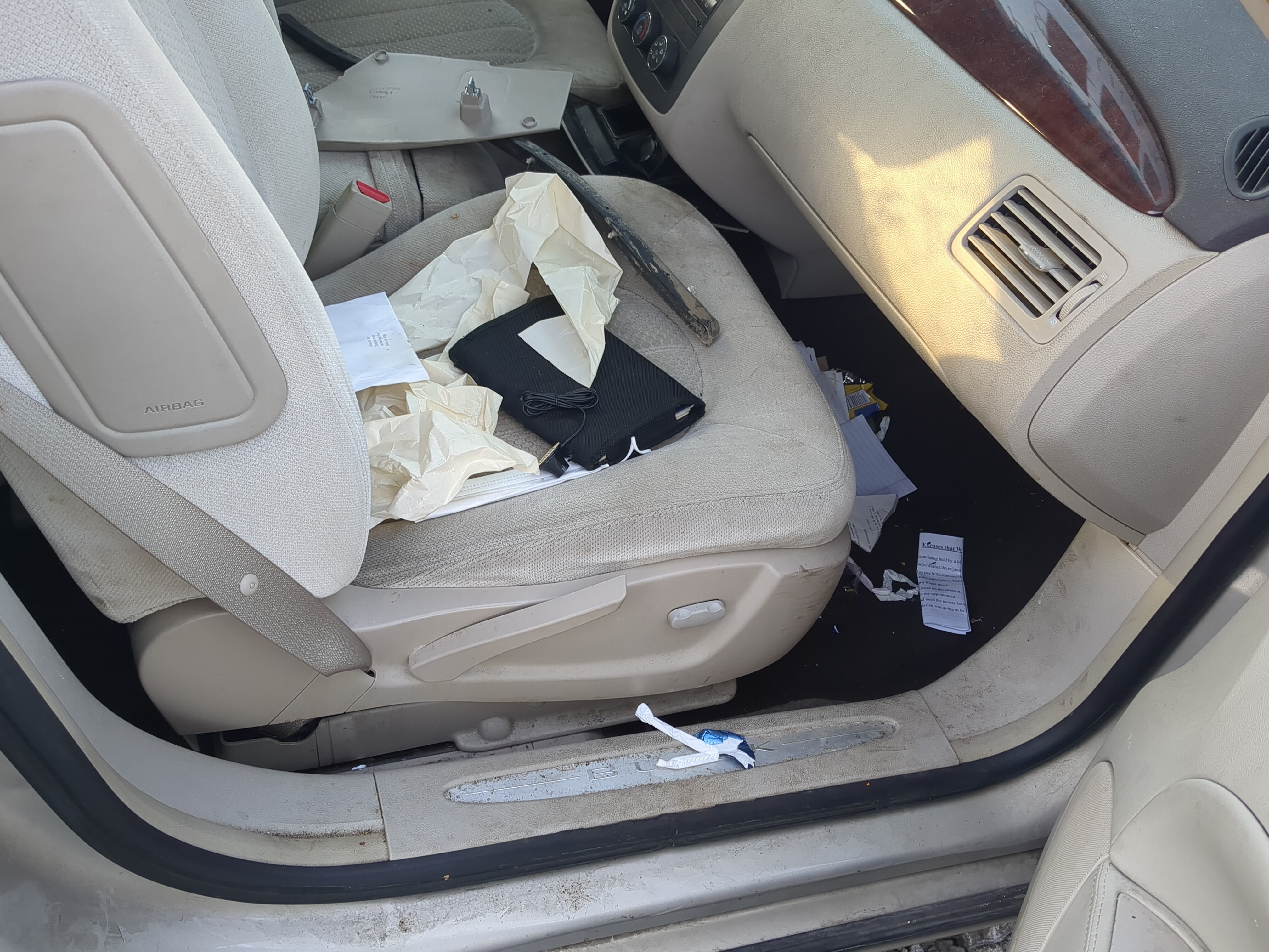 Picture of 2006-2008 Buick Lucerne Passenger Front Seat Oem 823505