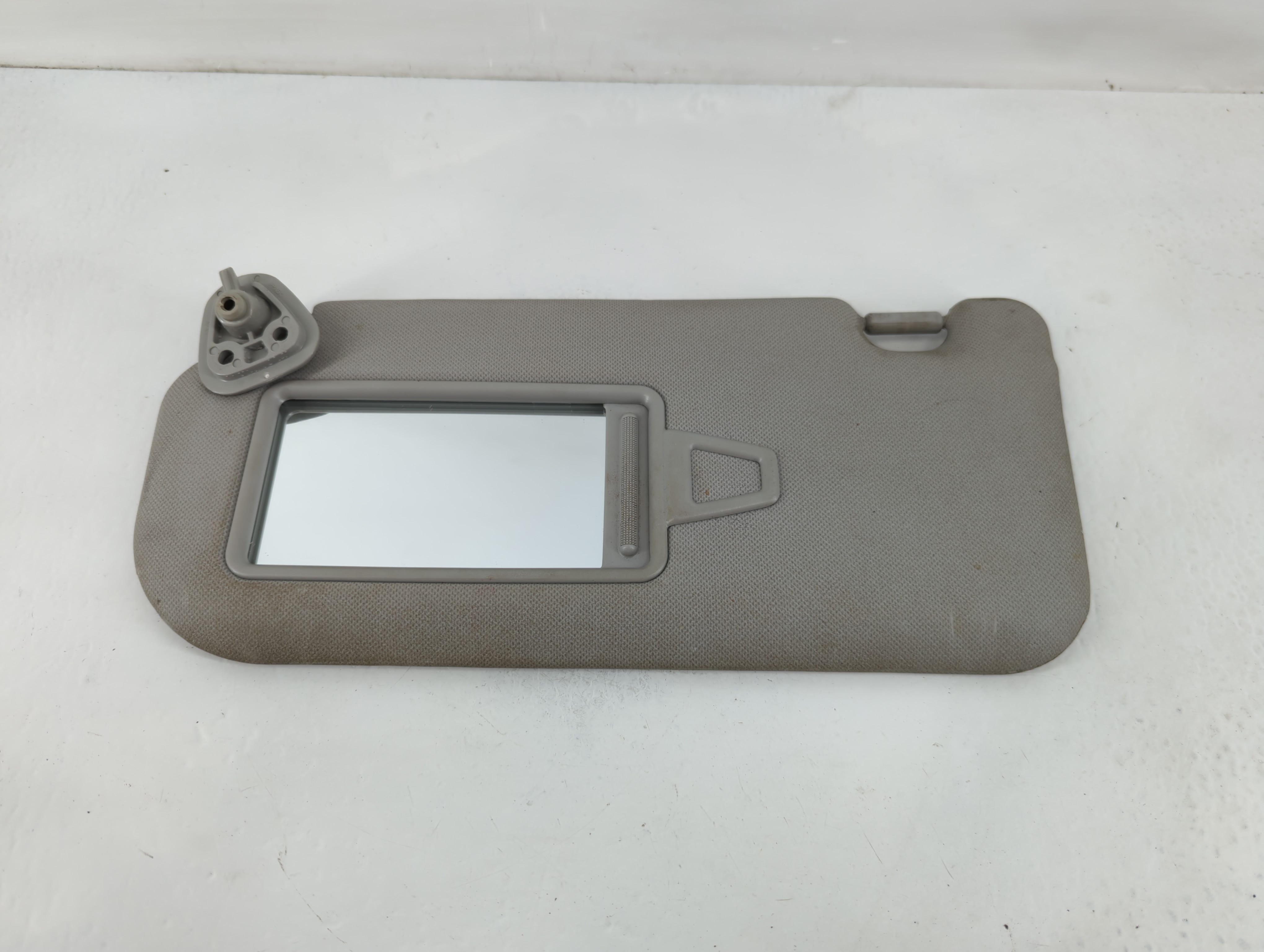 Picture of 2010-2015 Hyundai Tucson Driver Sun Visor Mirror Left Sunvisor Beige 823514
