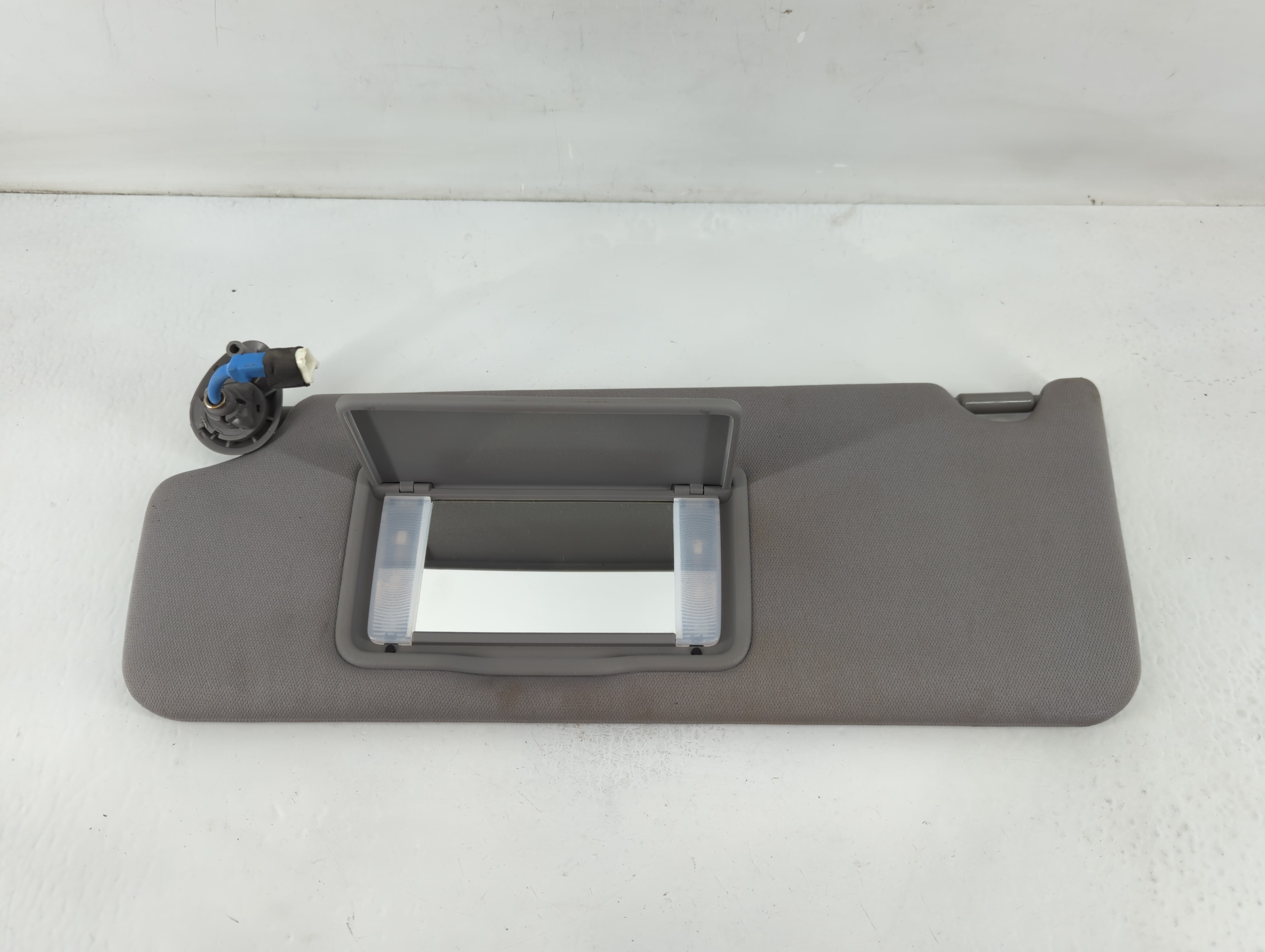 2016-2022 Honda Pilot Driver Sun Visor Mirror Left Sunvisor Grey 823898 - Oemusedautoparts1.com