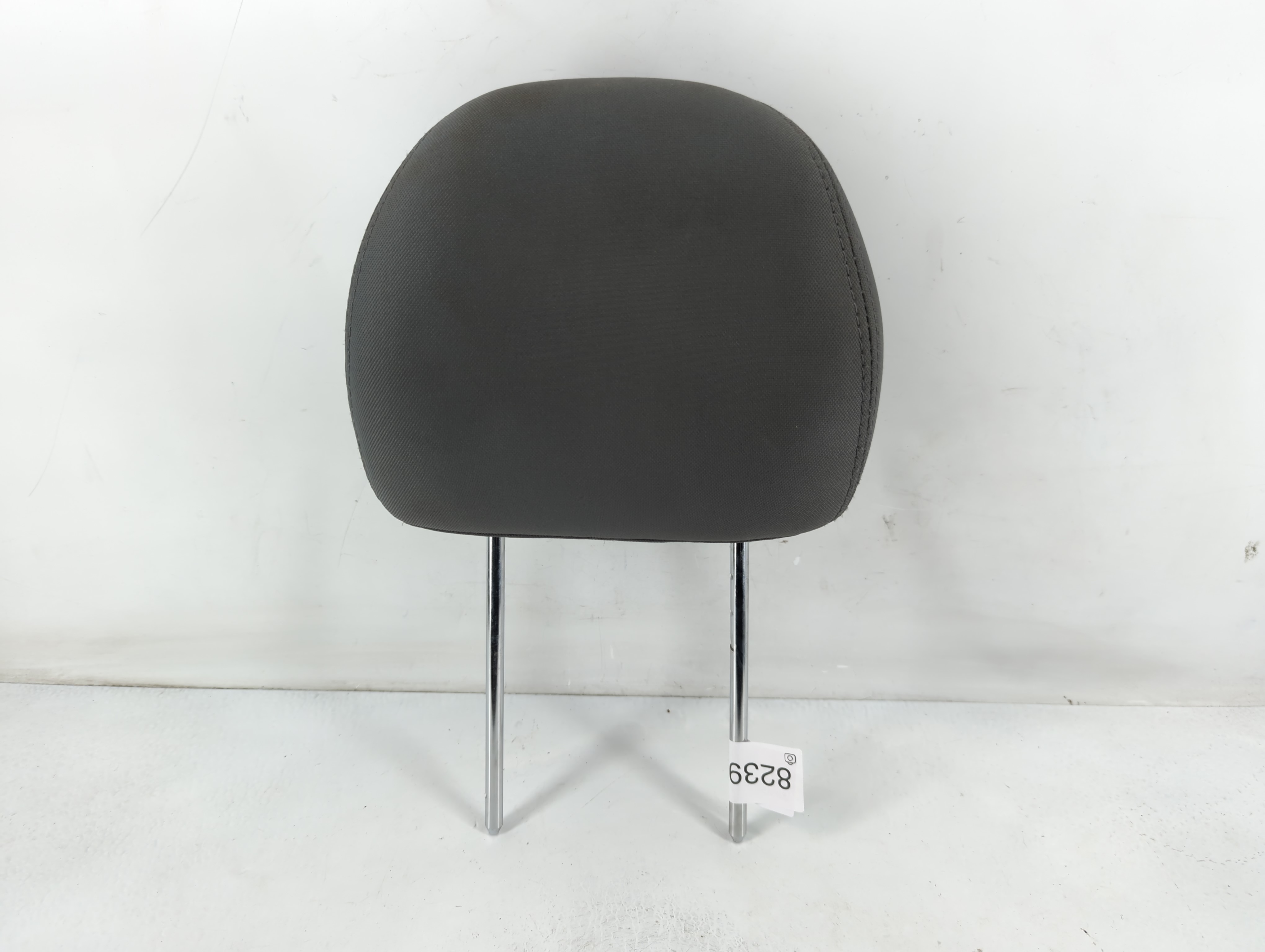 2014 Hyundai Sonata Headrest Head Rest Front Driver Passenger Seat Black 823915 - Oemusedautoparts1.com
