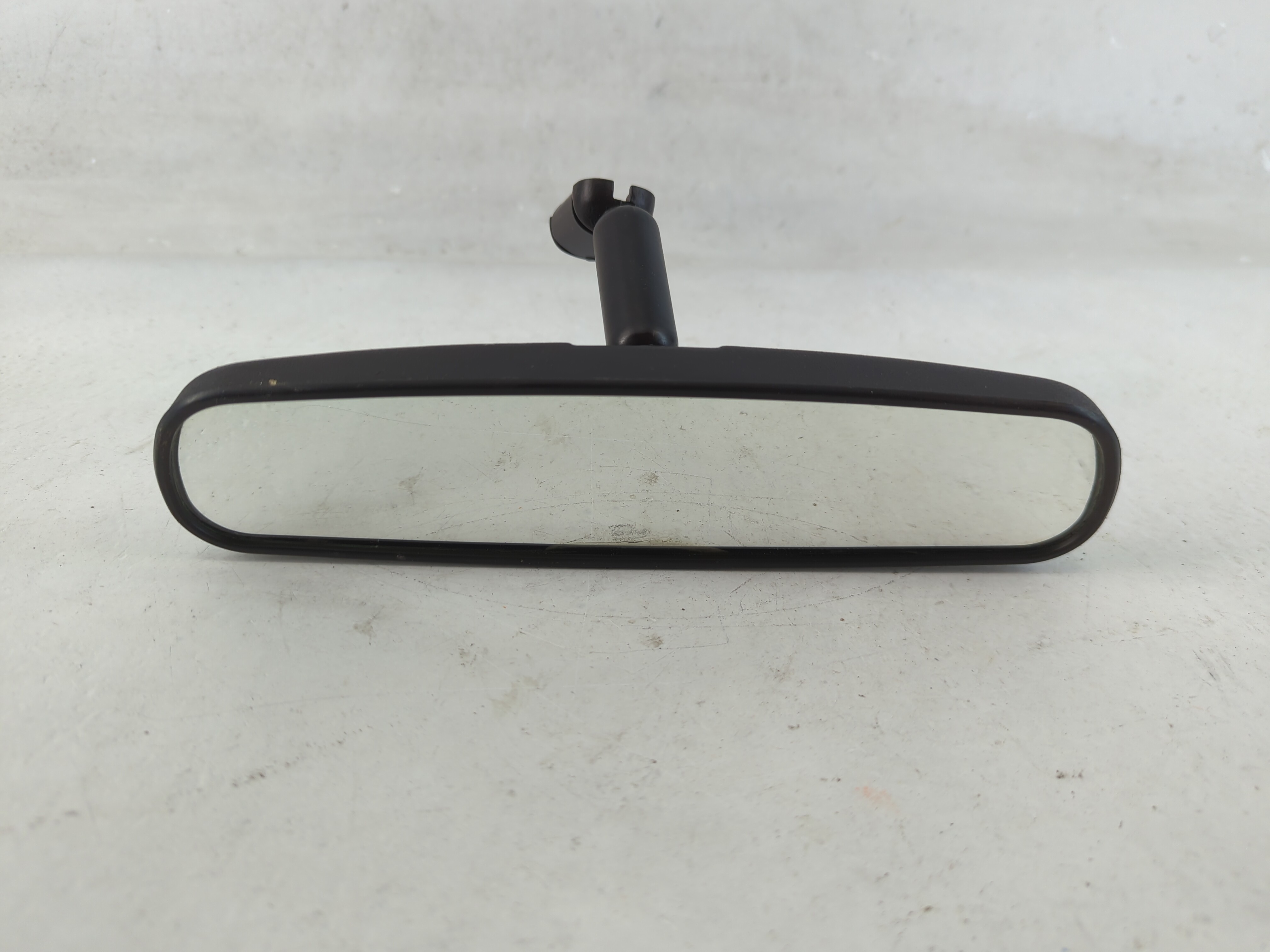 2010-2018 Ford Focus Interior Rear View Mirror Oem 823922 - Oemusedautoparts1.com
