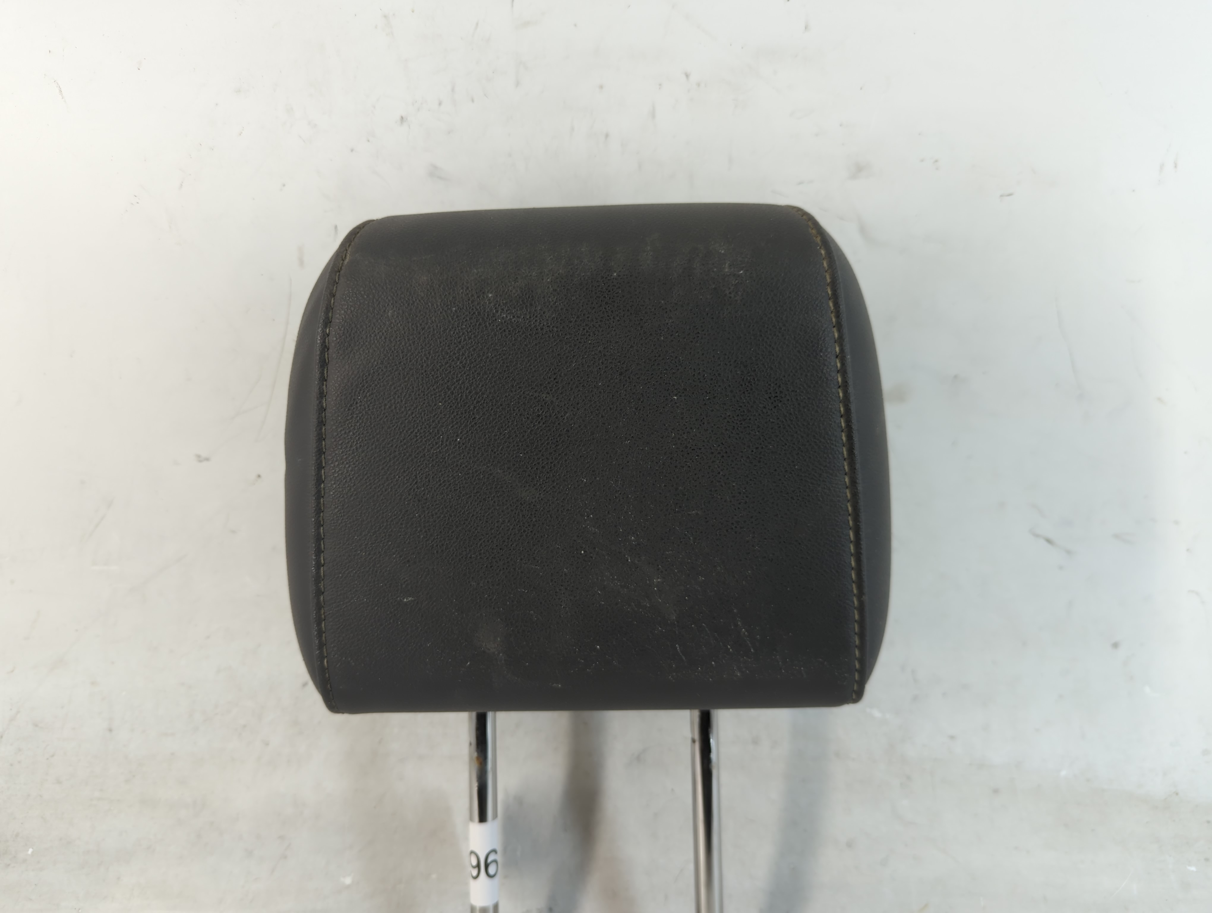 2015-2018 Ford Focus Headrest Head Rest Front Driver Passenger Seat Black 823965 - Oemusedautoparts1.com