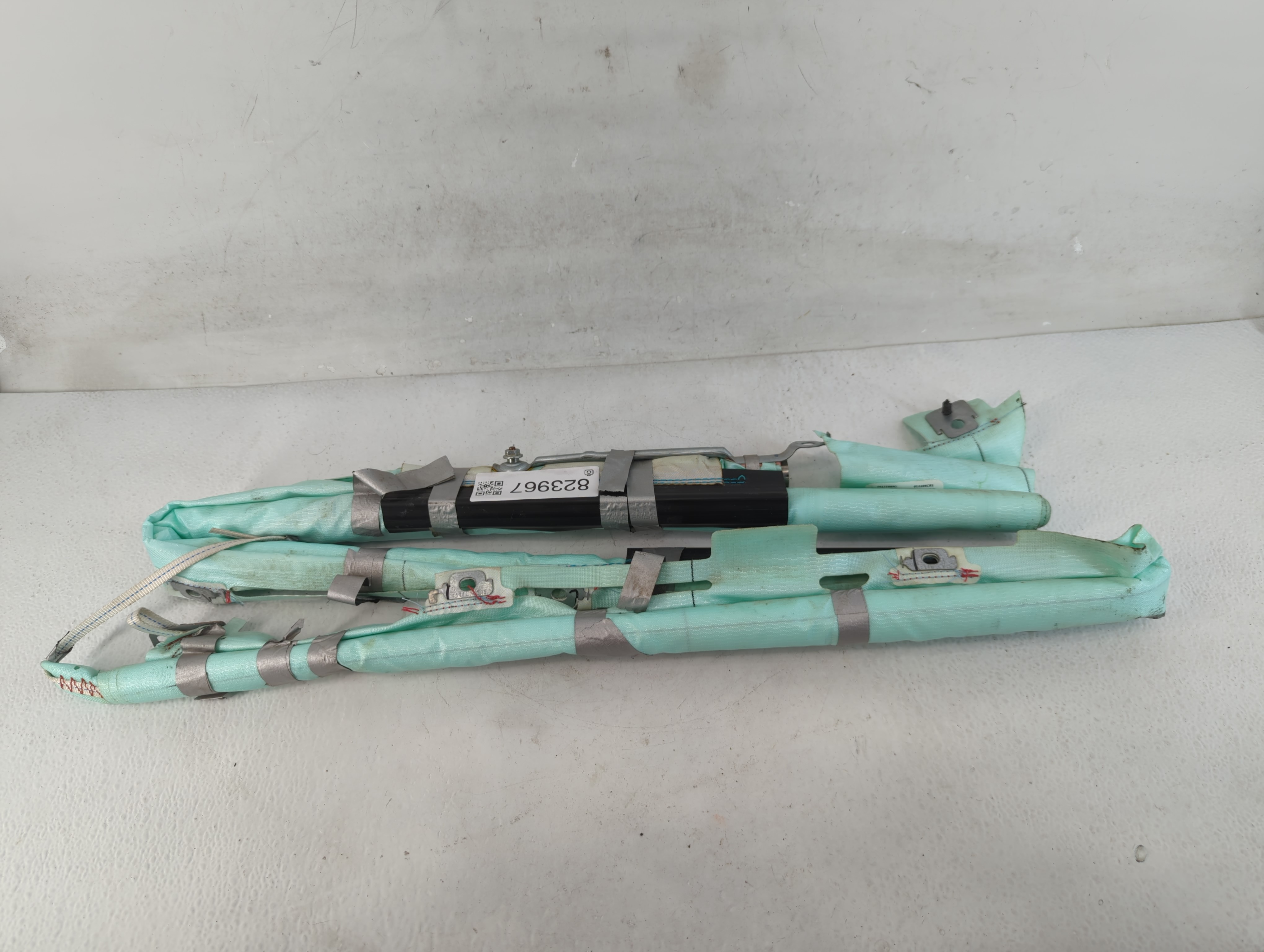 2015-2018 Ford Edge Air Bag Driver Left Steering Wheel Mounted 823967 - Oemusedautoparts1.com