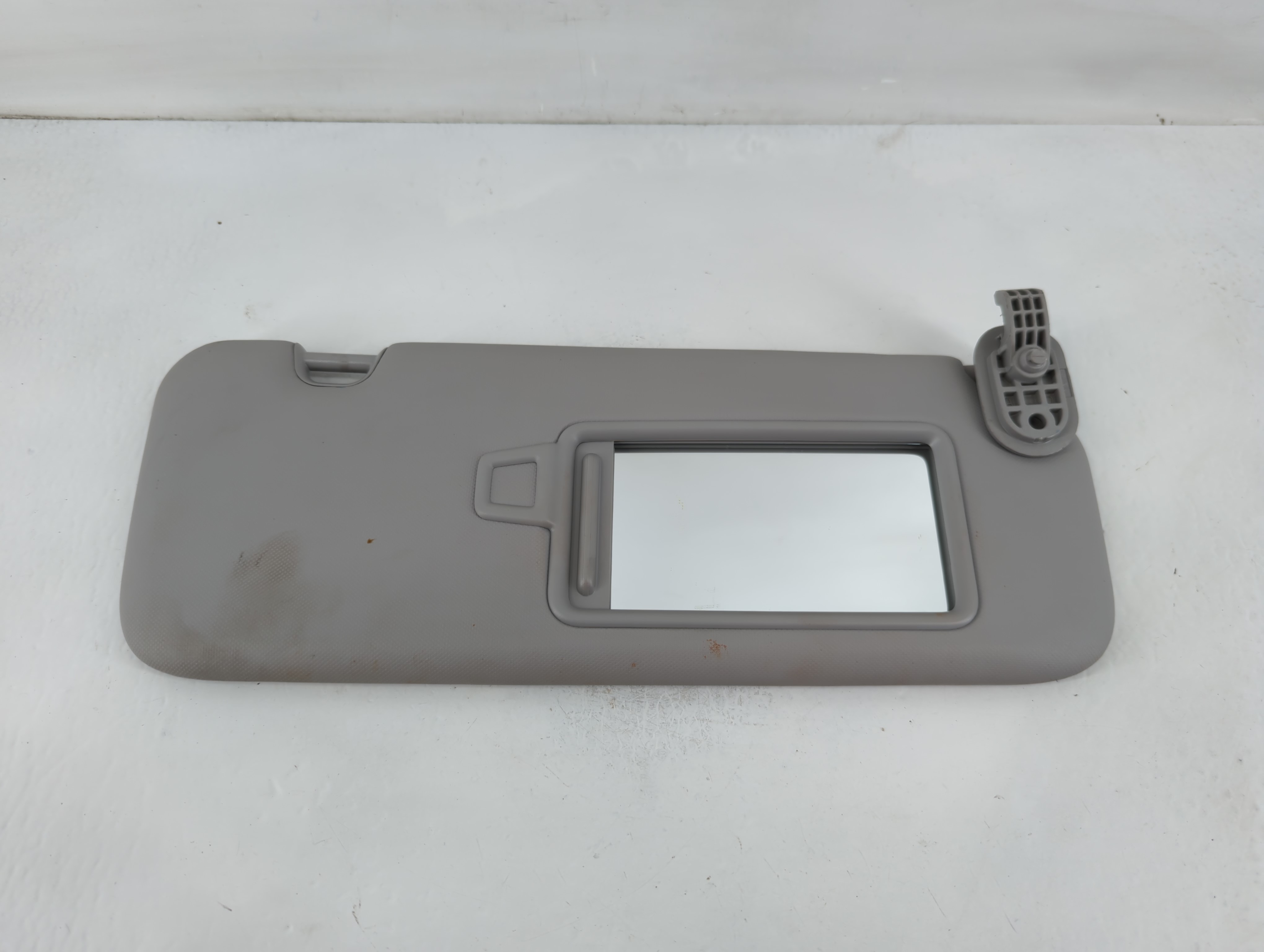 Picture of 2017-2020 Hyundai Elantra Passenger Sun Visor Mirror Right Sunvisor Beige 824137