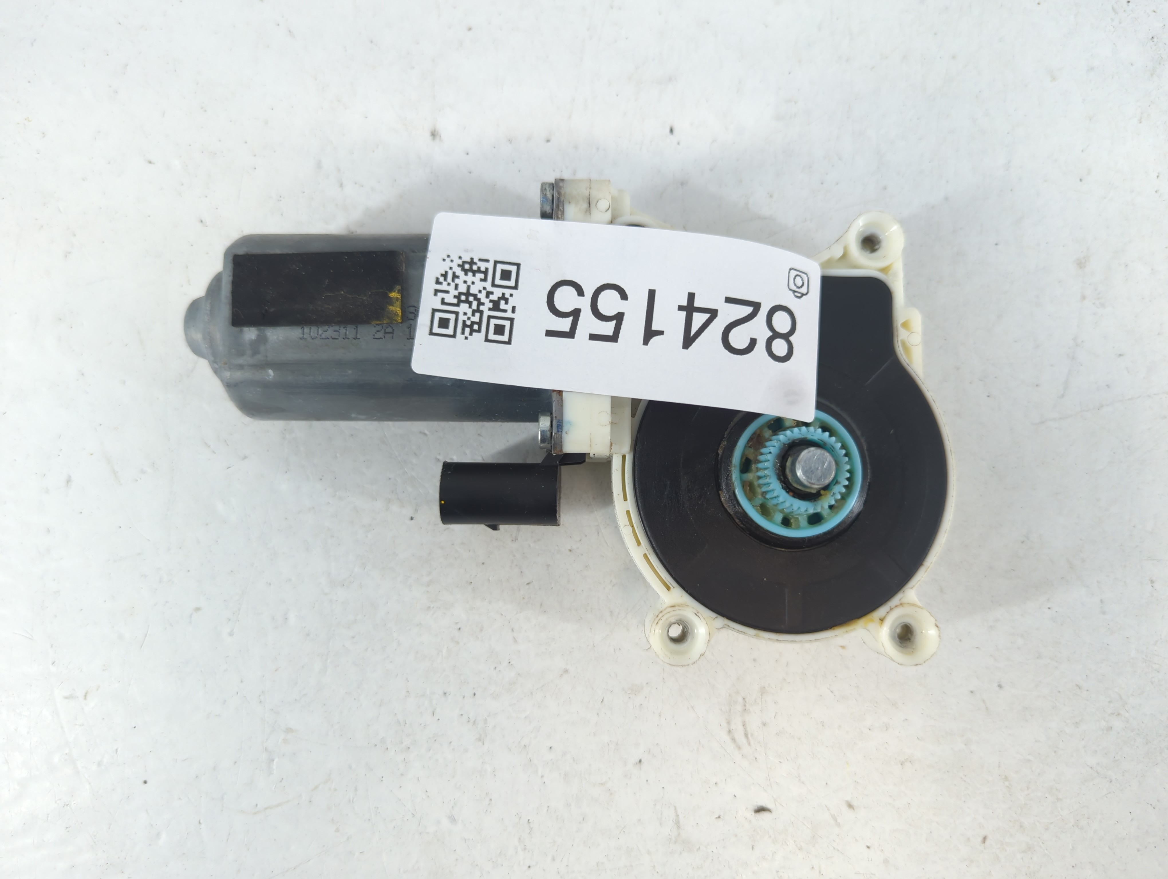 Picture of 2010-2019 Ford Taurus Passenger Rear Right Power Window Motor 824155