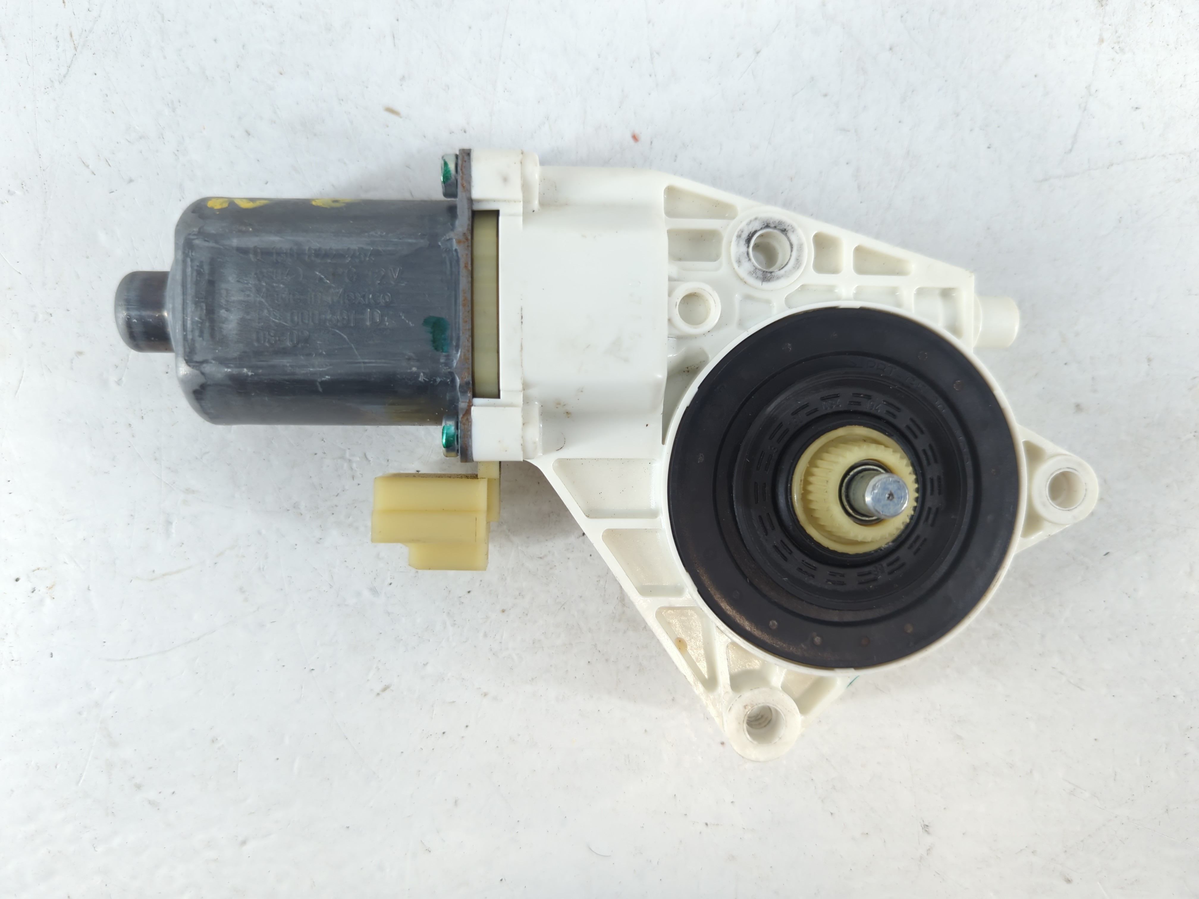 2006-2012 Ford Fusion Passenger Front Right Power Window Motor 824156 - Oemusedautoparts1.com