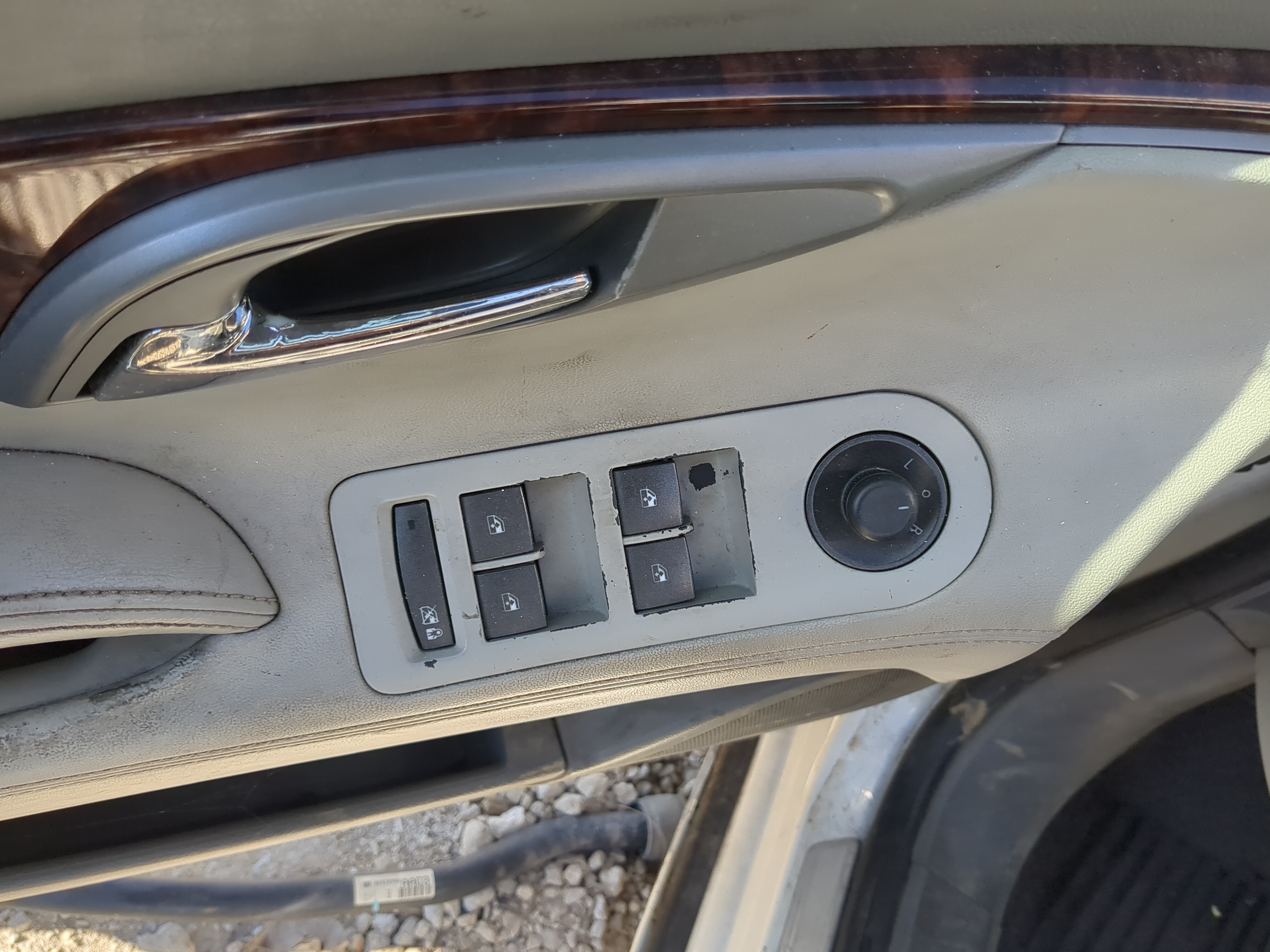 2010-2013 Buick Lacrosse Driver Left Door Master Power Window Switch 824186 - Oemusedautoparts1.com