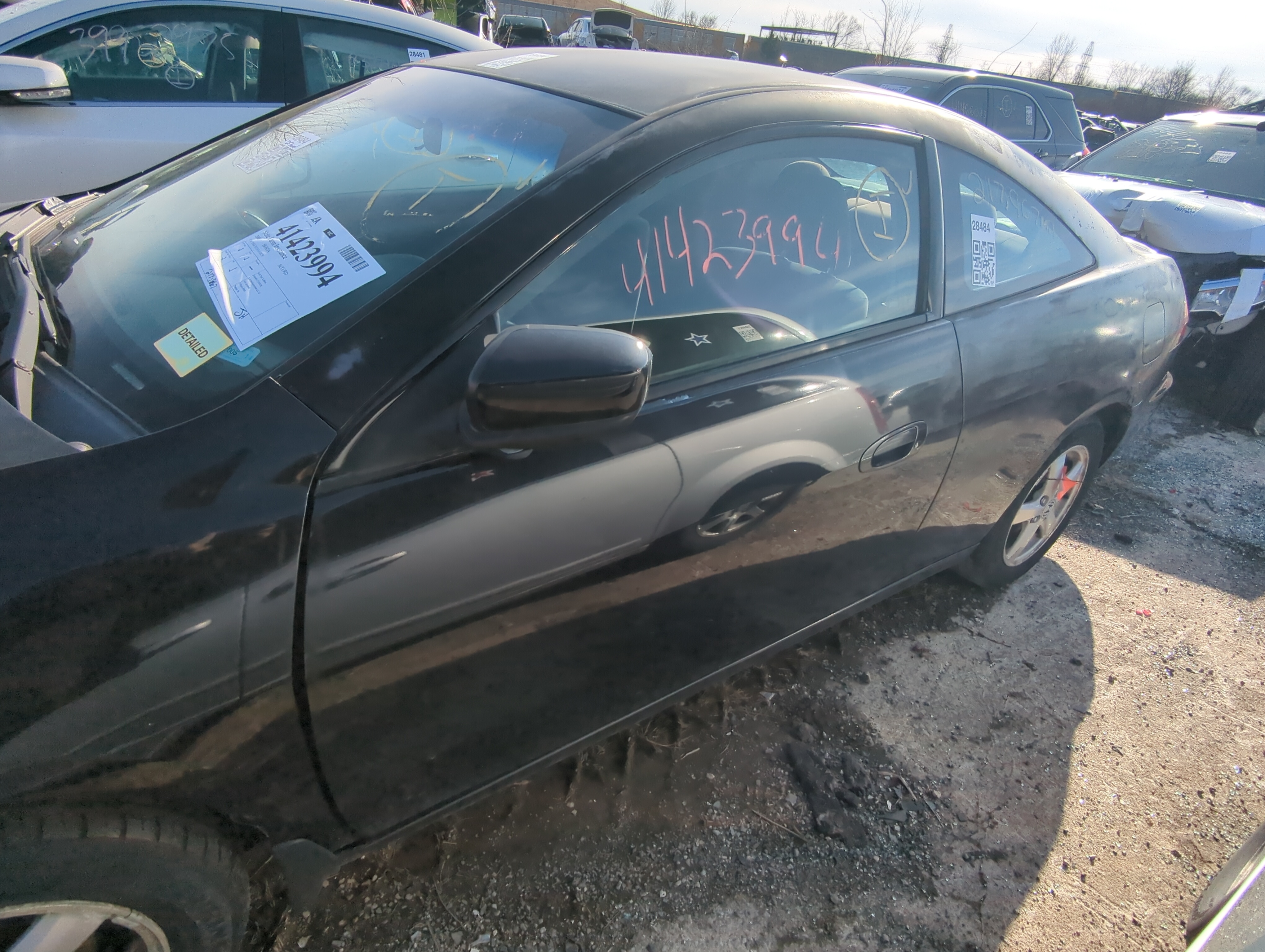 Picture of 2003-2007 Honda Accord Driver Front Door Oem 824365