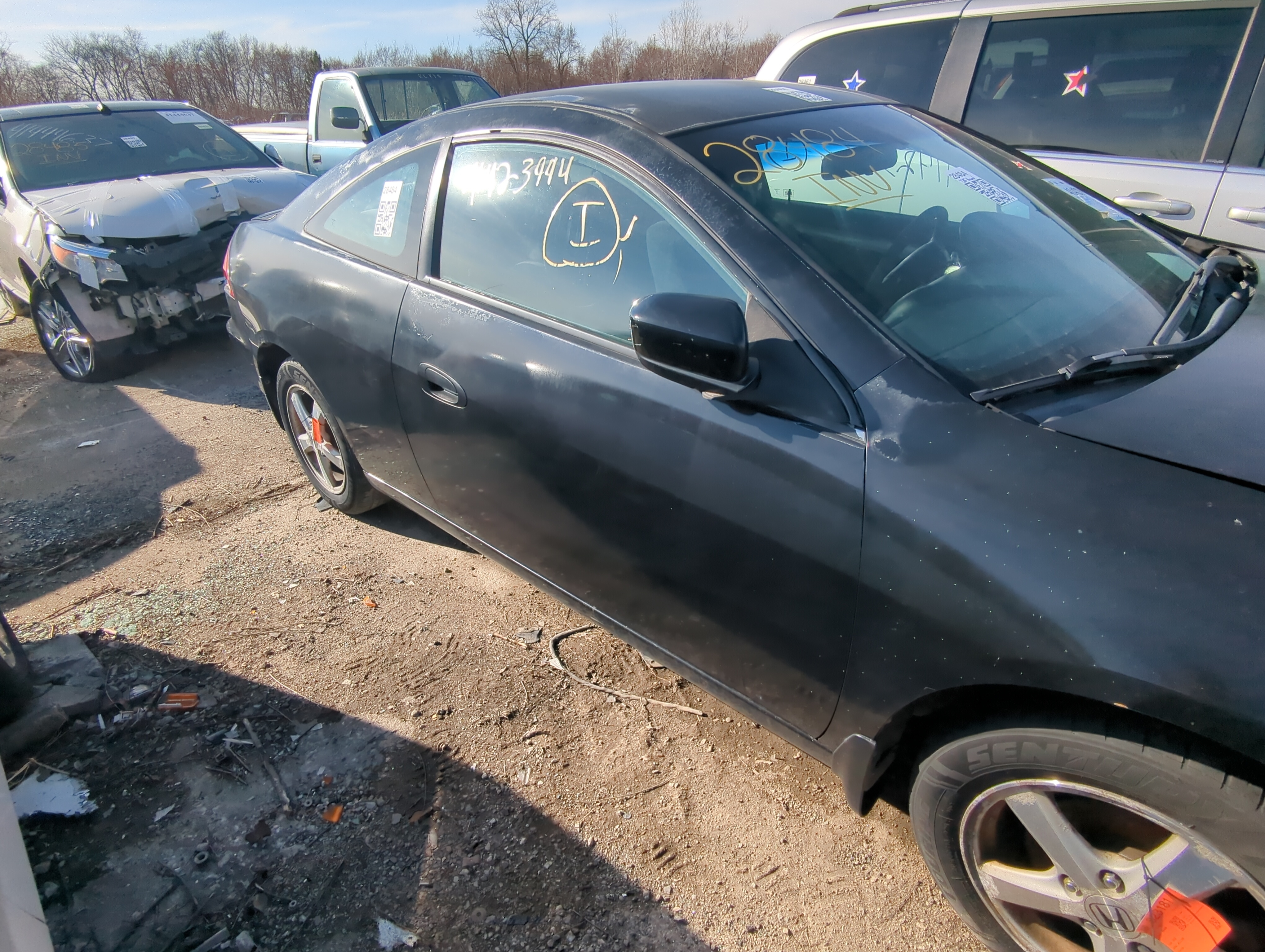 Picture of 2003-2007 Honda Accord Passenger Front Door Oem 824366