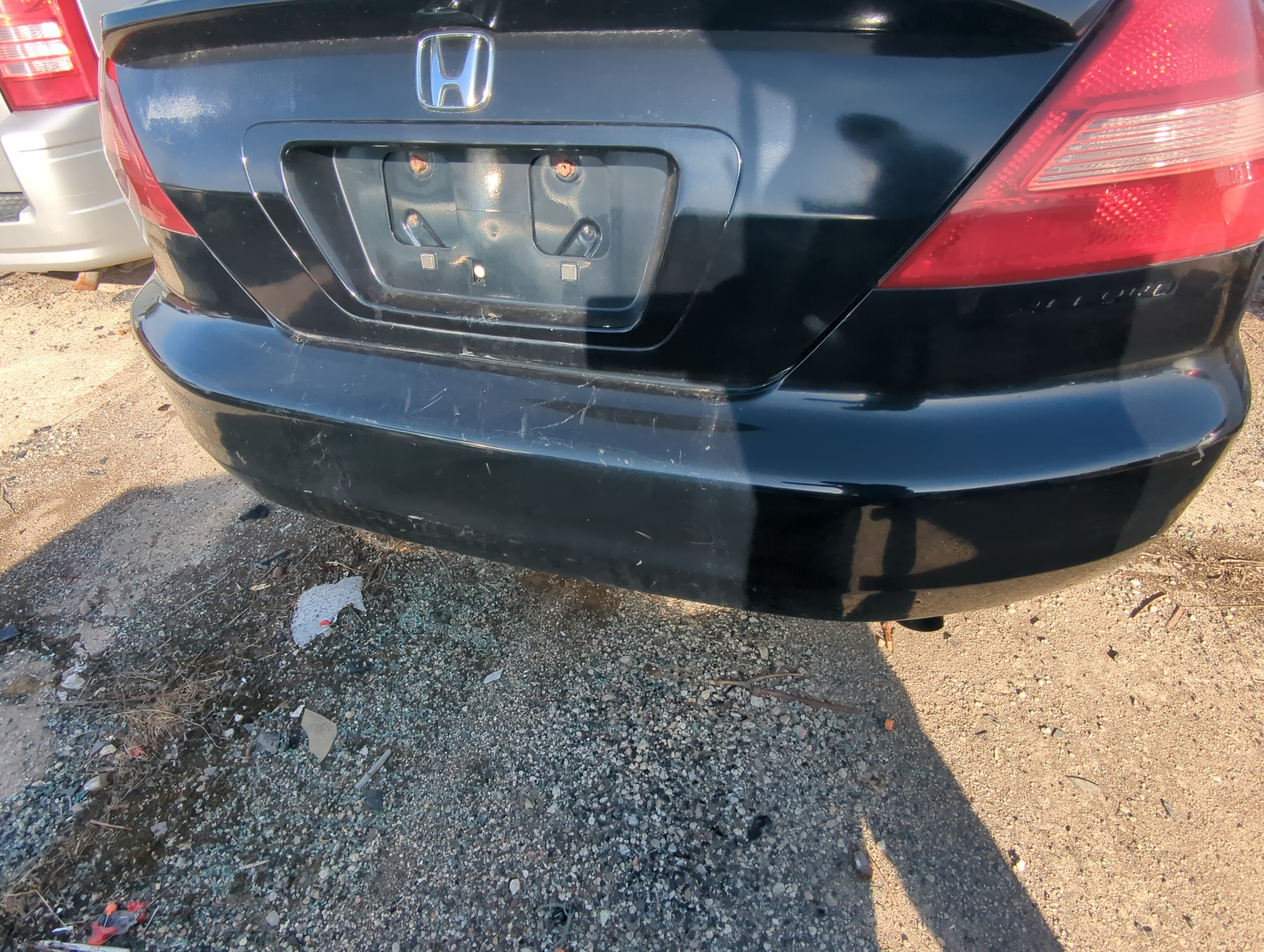 Picture of 2003-2005 Honda Accord Rear Bumper Assembly Oem 824387