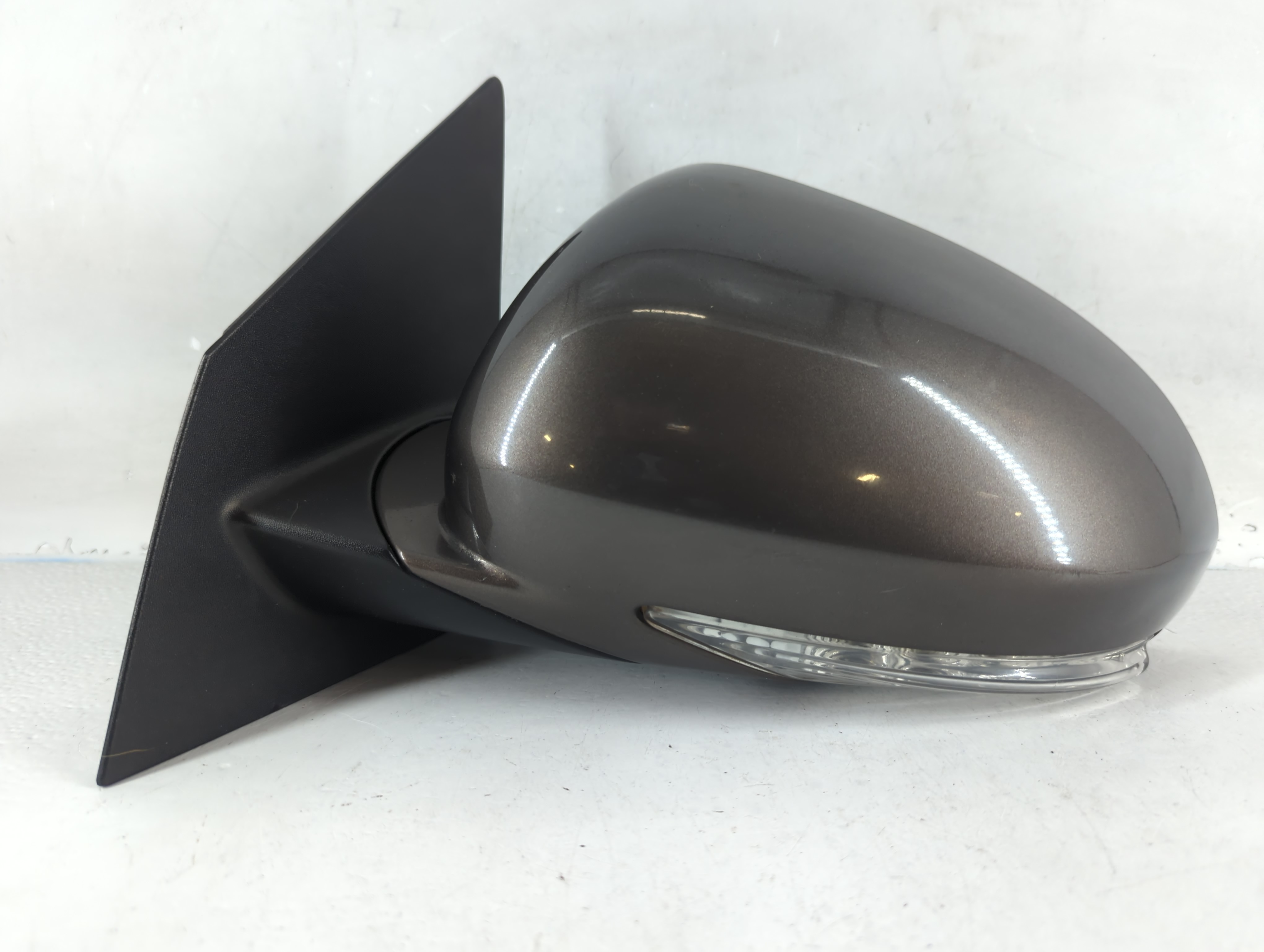 2008-2012 Buick Enclave Driver Left Side View Power Door Mirror Grey 824579 - Oemusedautoparts1.com