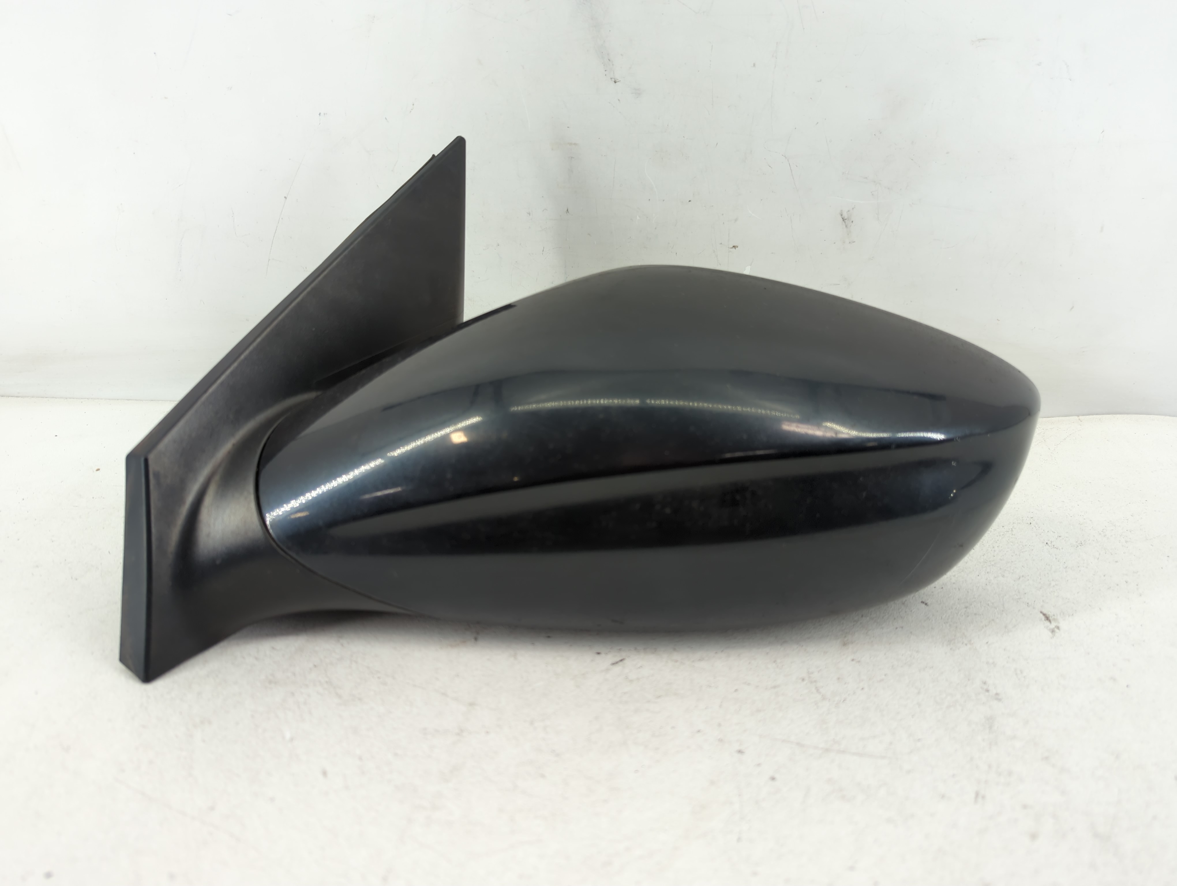 Picture of 2011-2014 Hyundai Sonata Driver Left Side View Power Door Mirror 824628