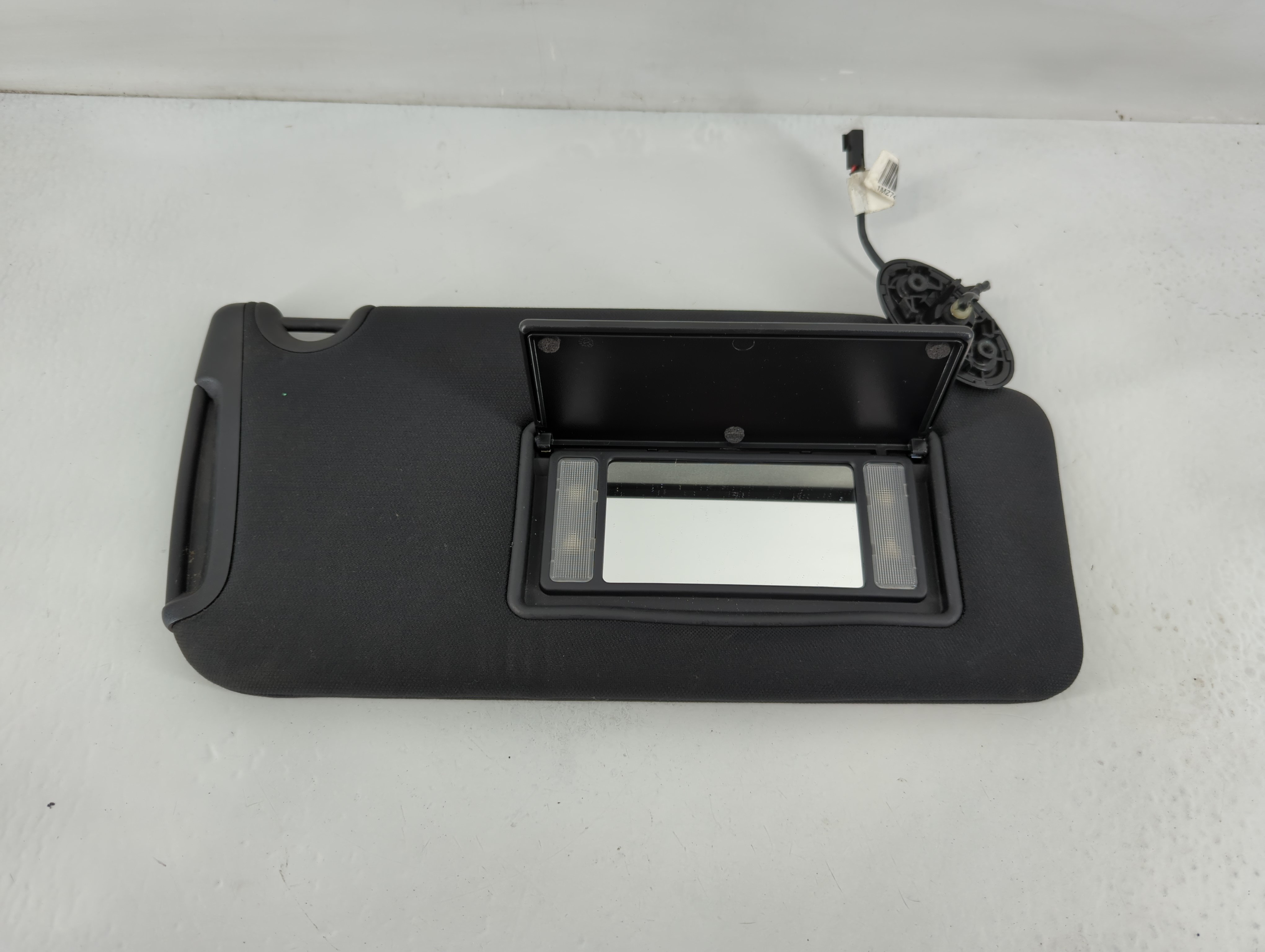 2012-2012 Dodge Charger Passenger Sun Visor Mirror Right Sunvisor Black 824634 - Oemusedautoparts1.com