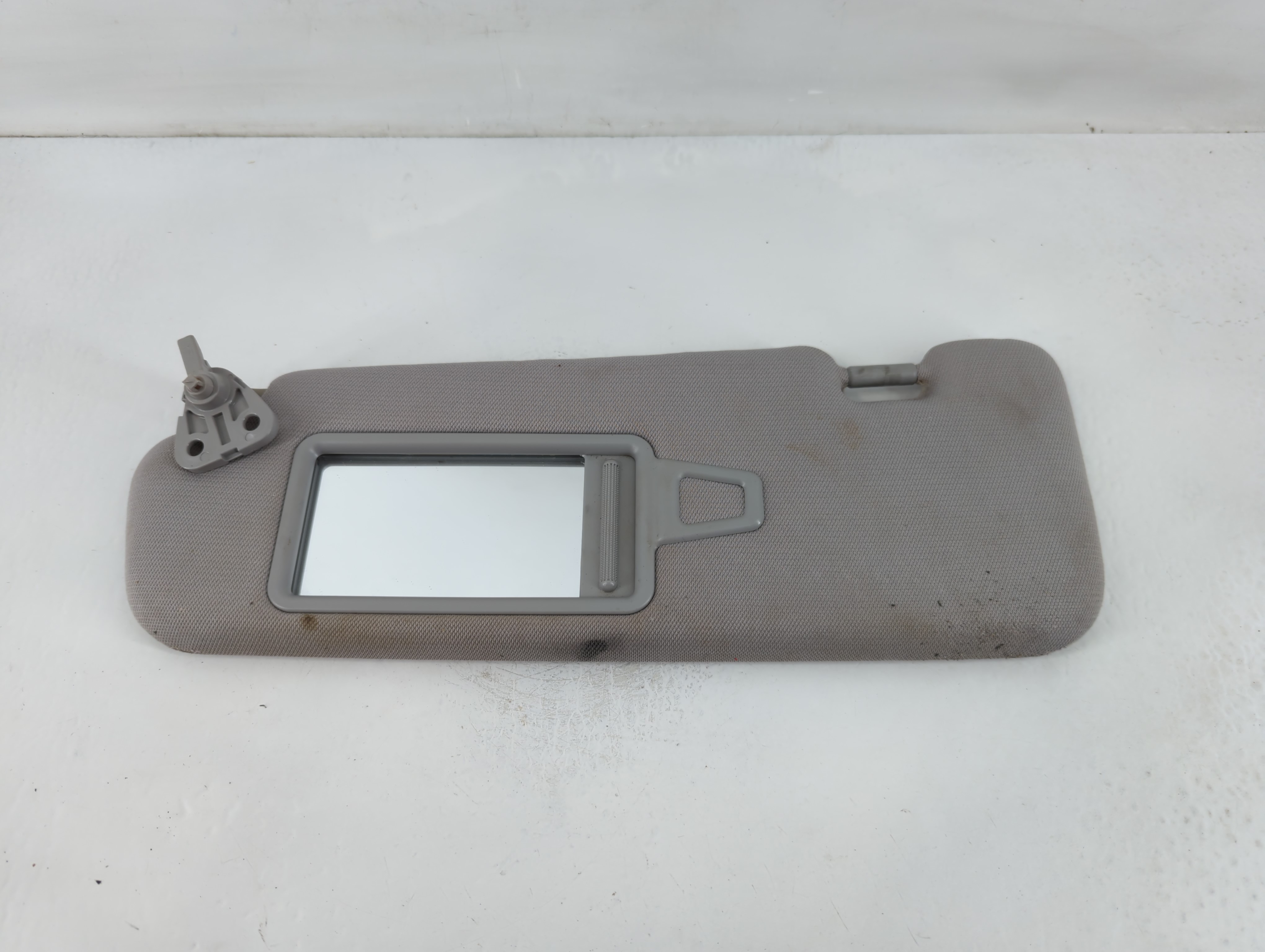 2011-2015 Hyundai Sonata Driver Sun Visor Mirror Left Sunvisor Grey 824649 - Oemusedautoparts1.com