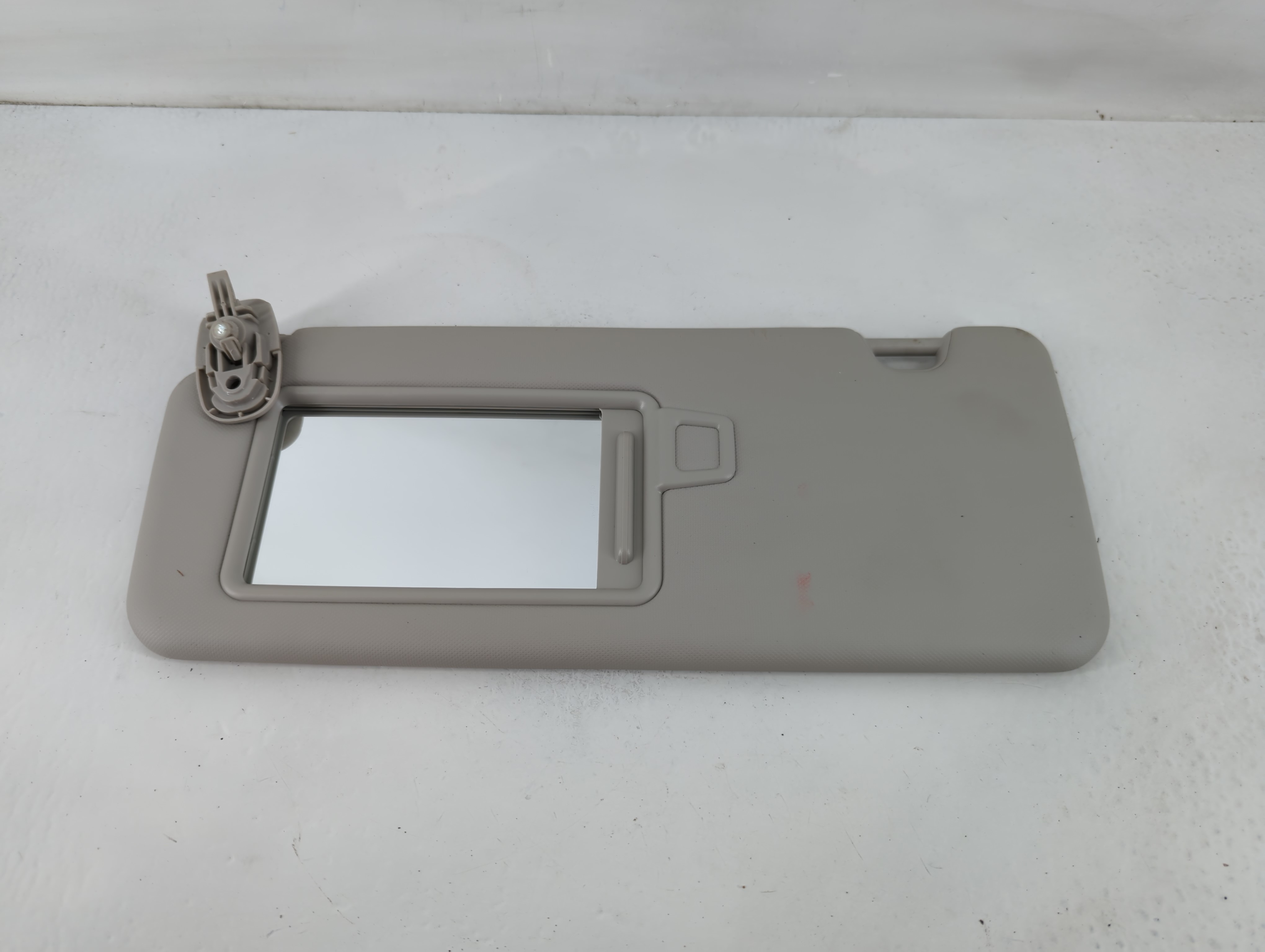 Picture of 2022-2022 Hyundai Tucson Driver Sun Visor Mirror Left Sunvisor Ivory 824778