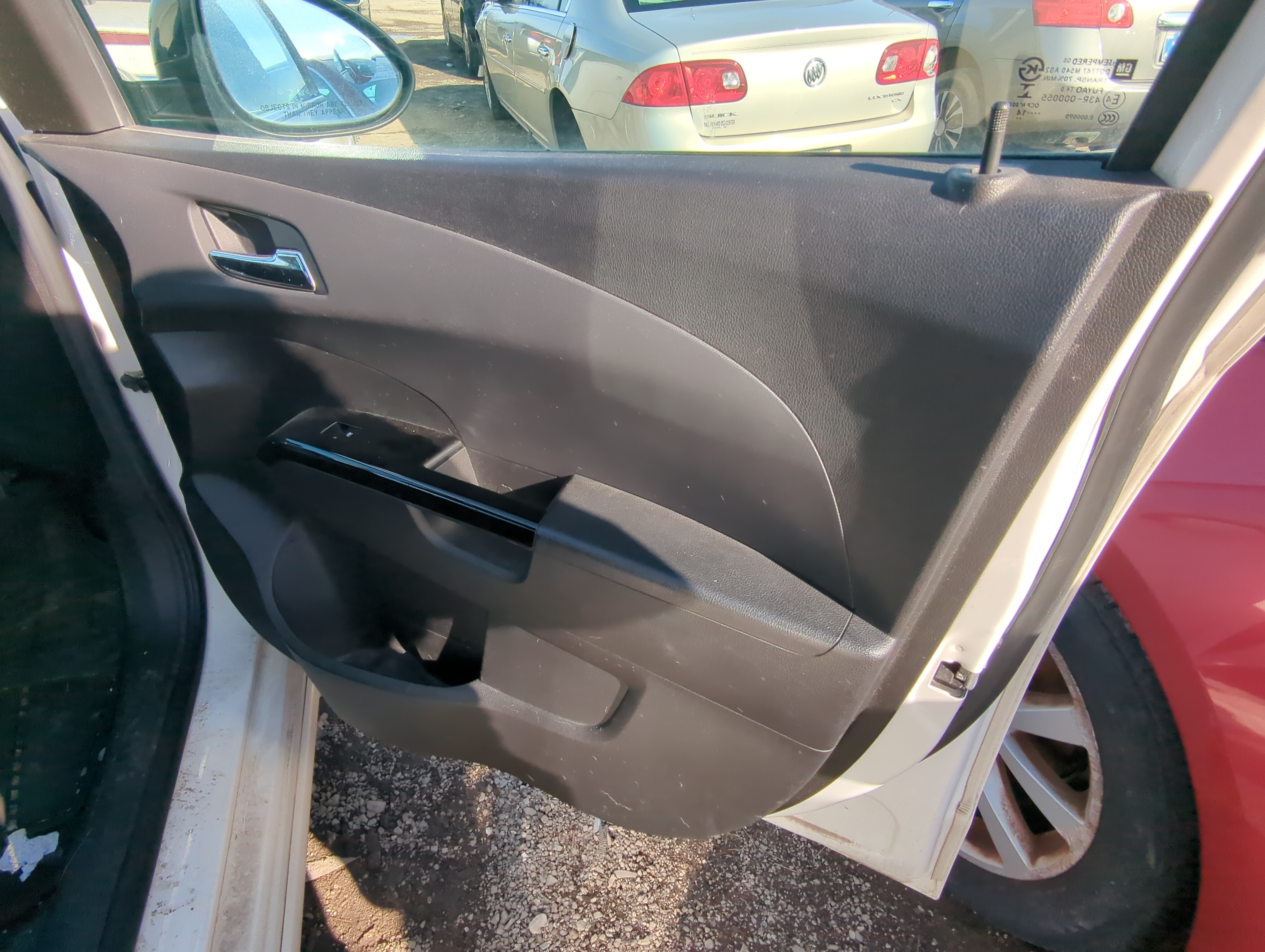 Picture of 2014 Chevrolet Sonic Front Right Passenger Interior Door Panel Trim 825075