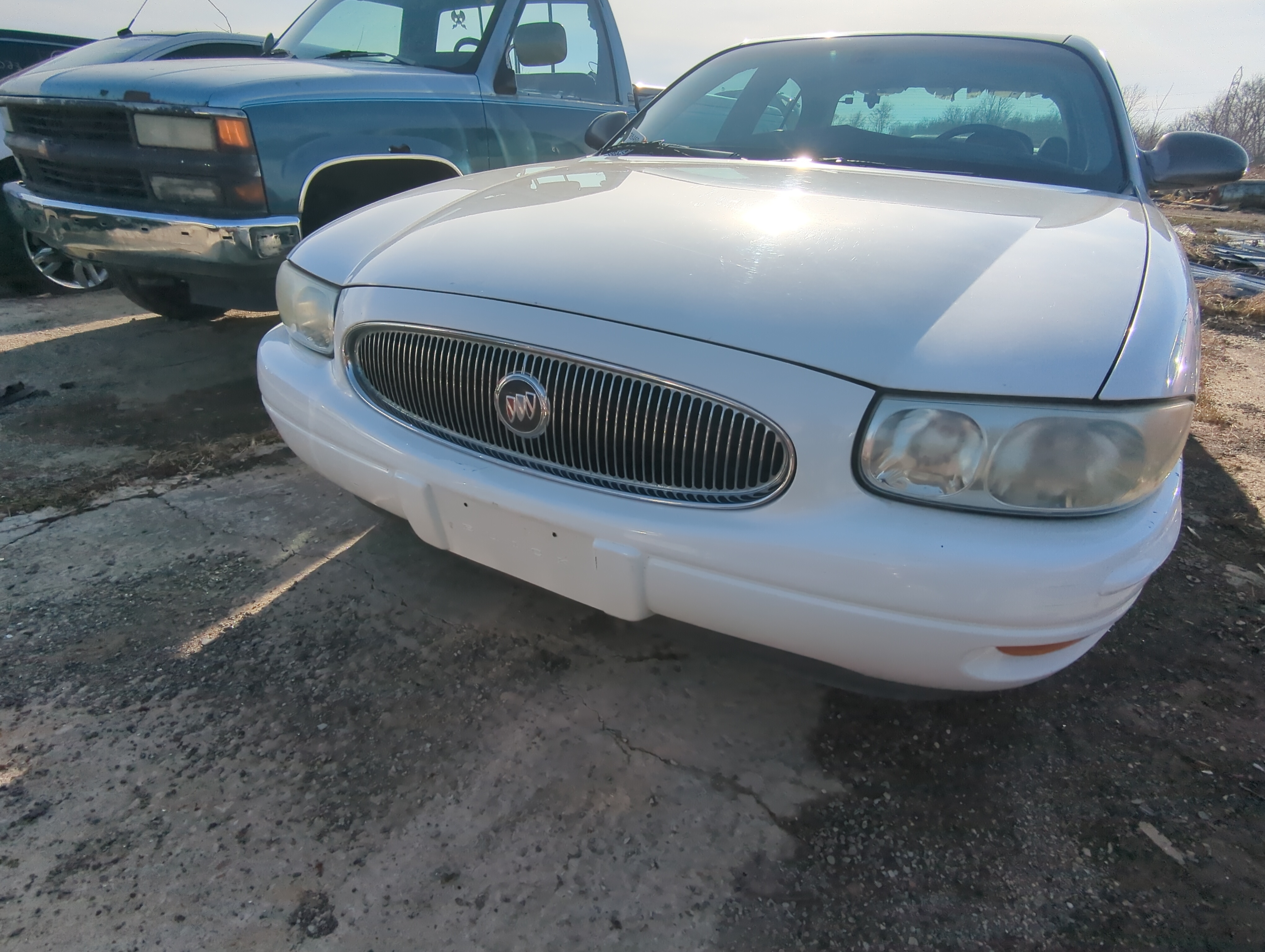 Picture of 2000-2005 Buick Lesabre Front Bumper Grille 825323