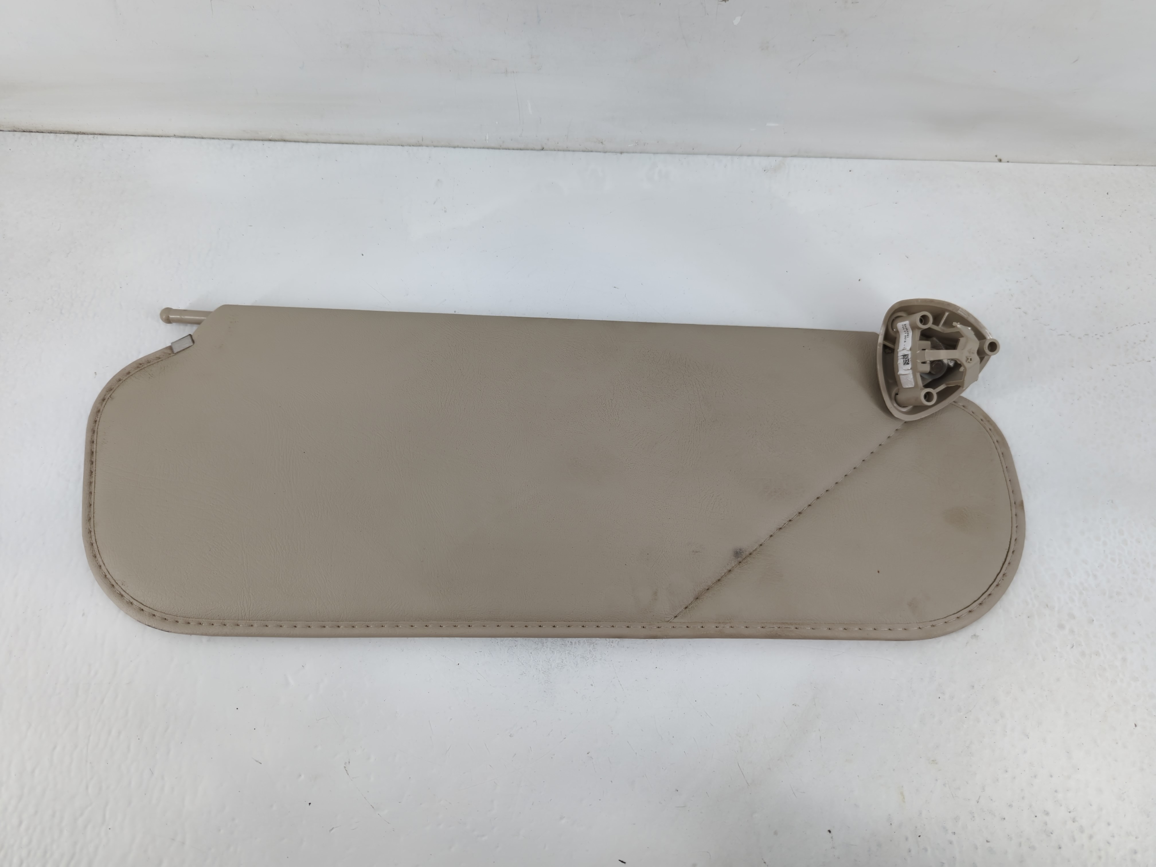 2003 Chevrolet Express 2500 Passenger Sun Visor Mirror Right Sunvisor 825503 - Oemusedautoparts1.com