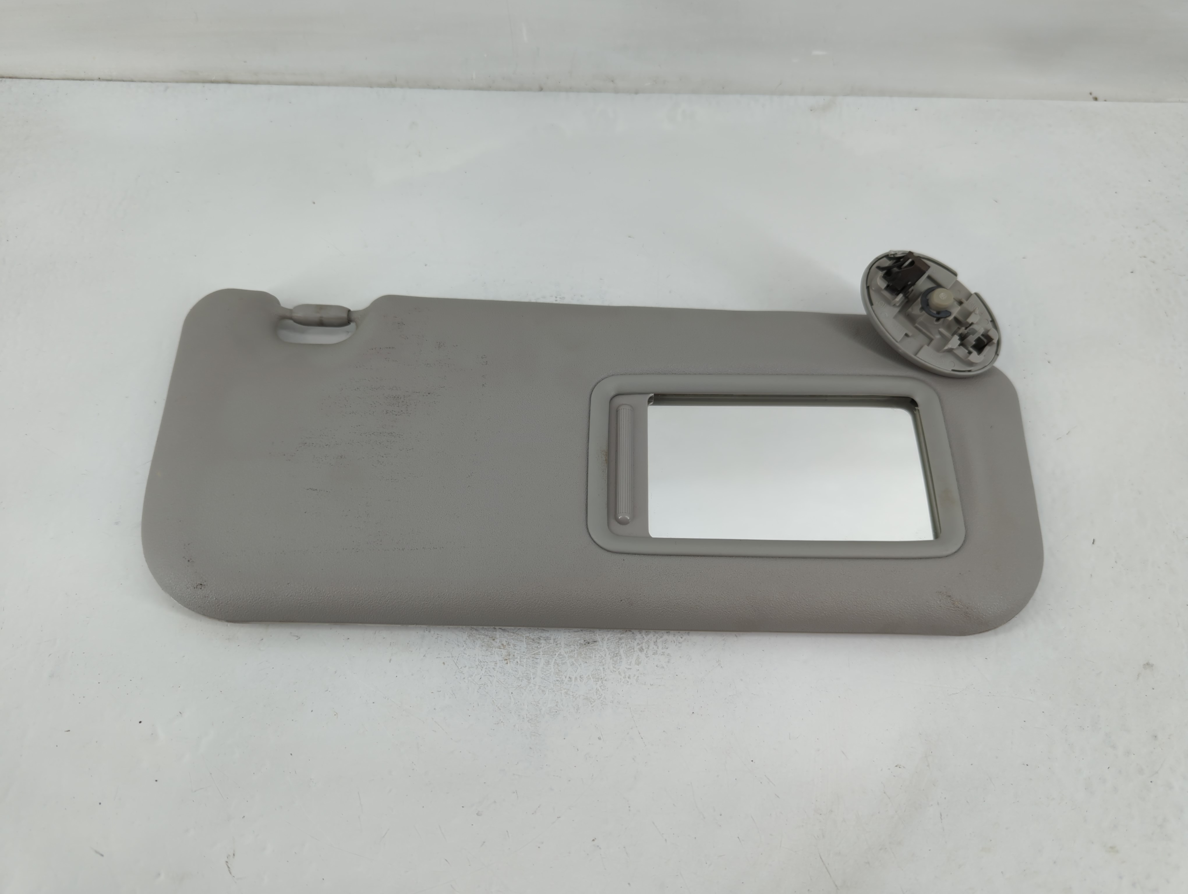 2009-2013 Toyota Corolla Passenger Sun Visor Mirror Right Sunvisor Grey 825512 - Oemusedautoparts1.com