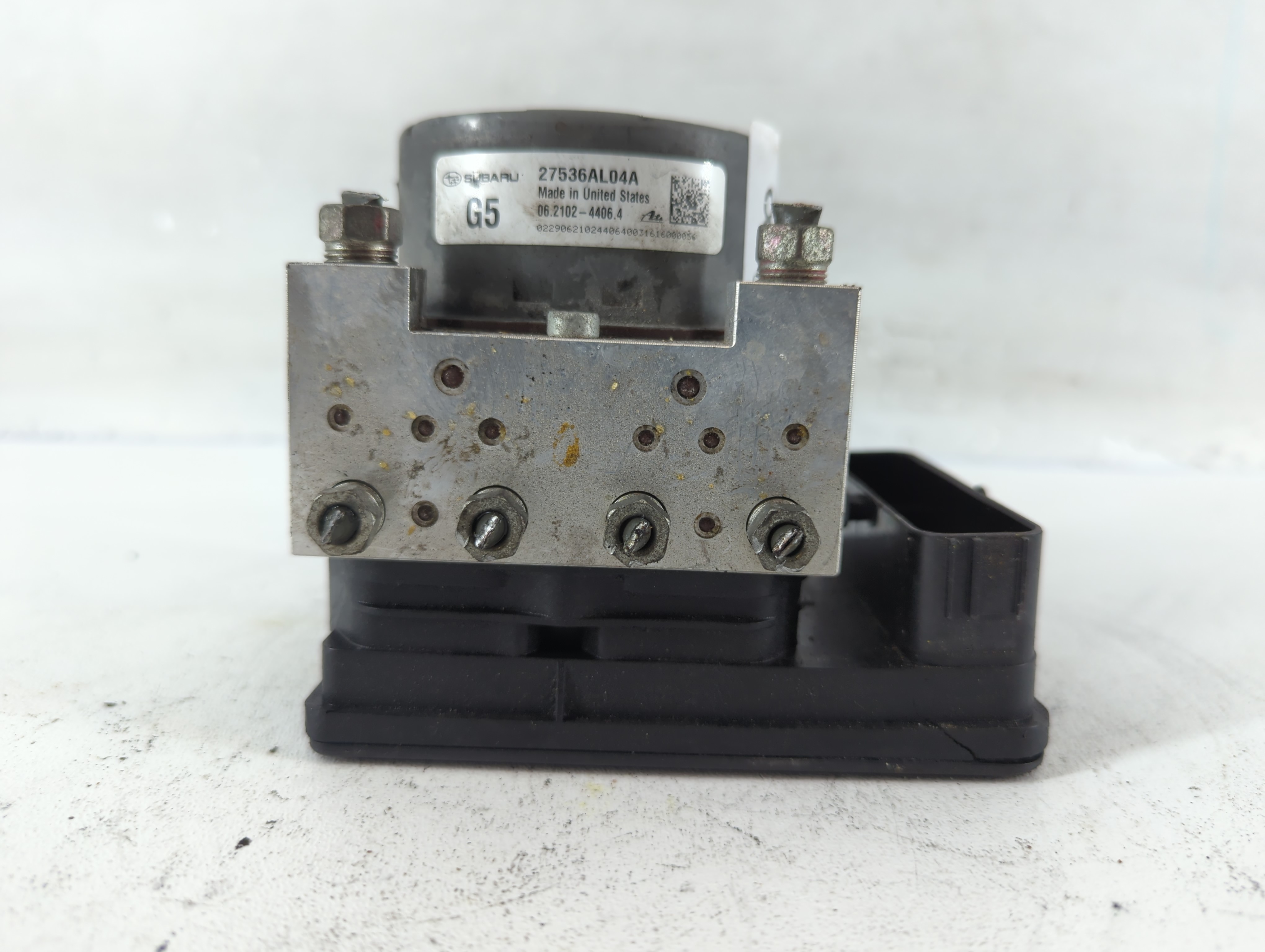 2017-2017 Subaru Legacy Abs Pump Control Module 825553 - Oemusedautoparts1.com