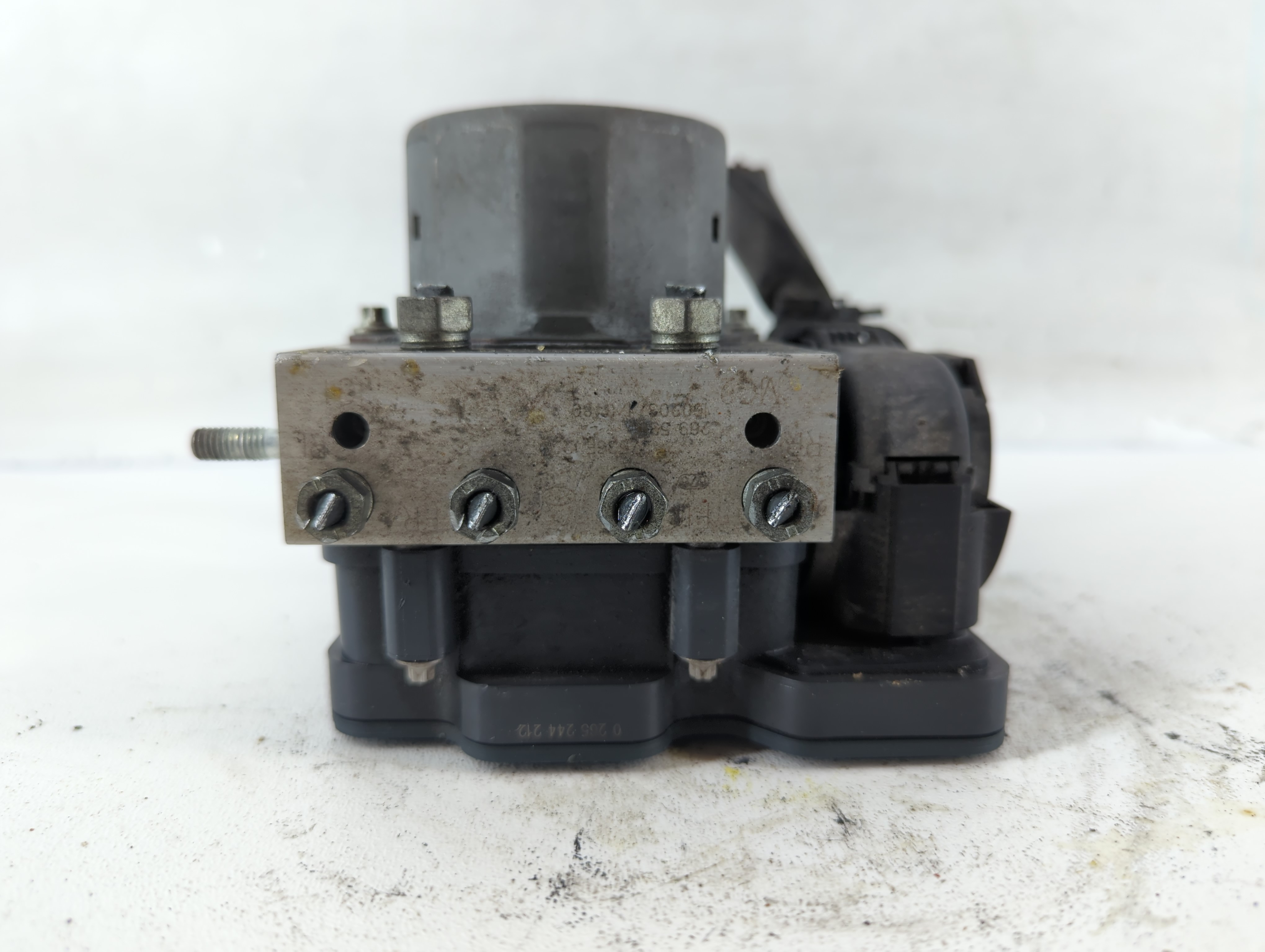 2015-2016 Subaru Impreza Abs Pump Control Module 825571 - Oemusedautoparts1.com