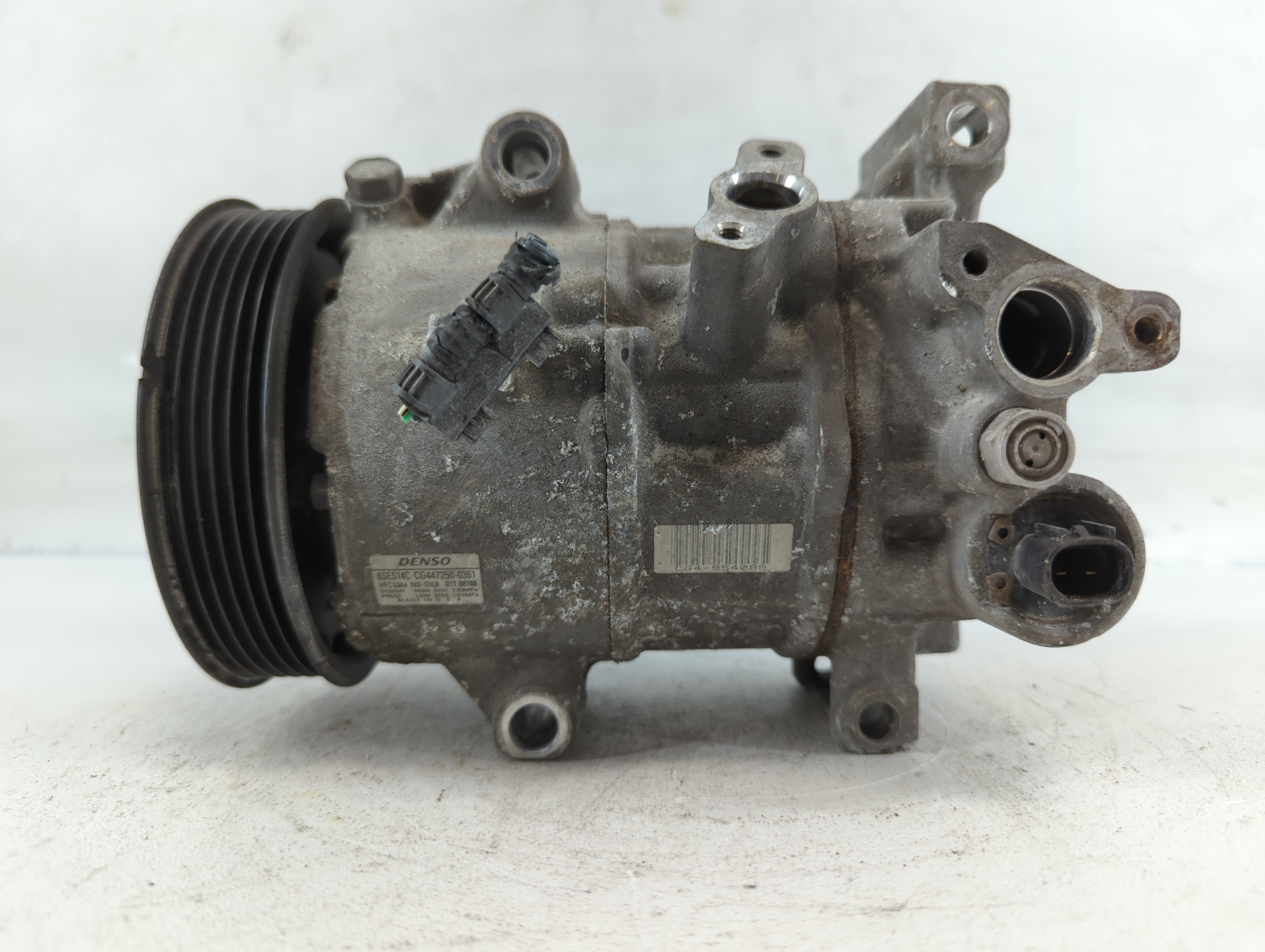 Picture of 2014-2019 Toyota Corolla Air Conditioning A/c Ac Compressor Oem 826074