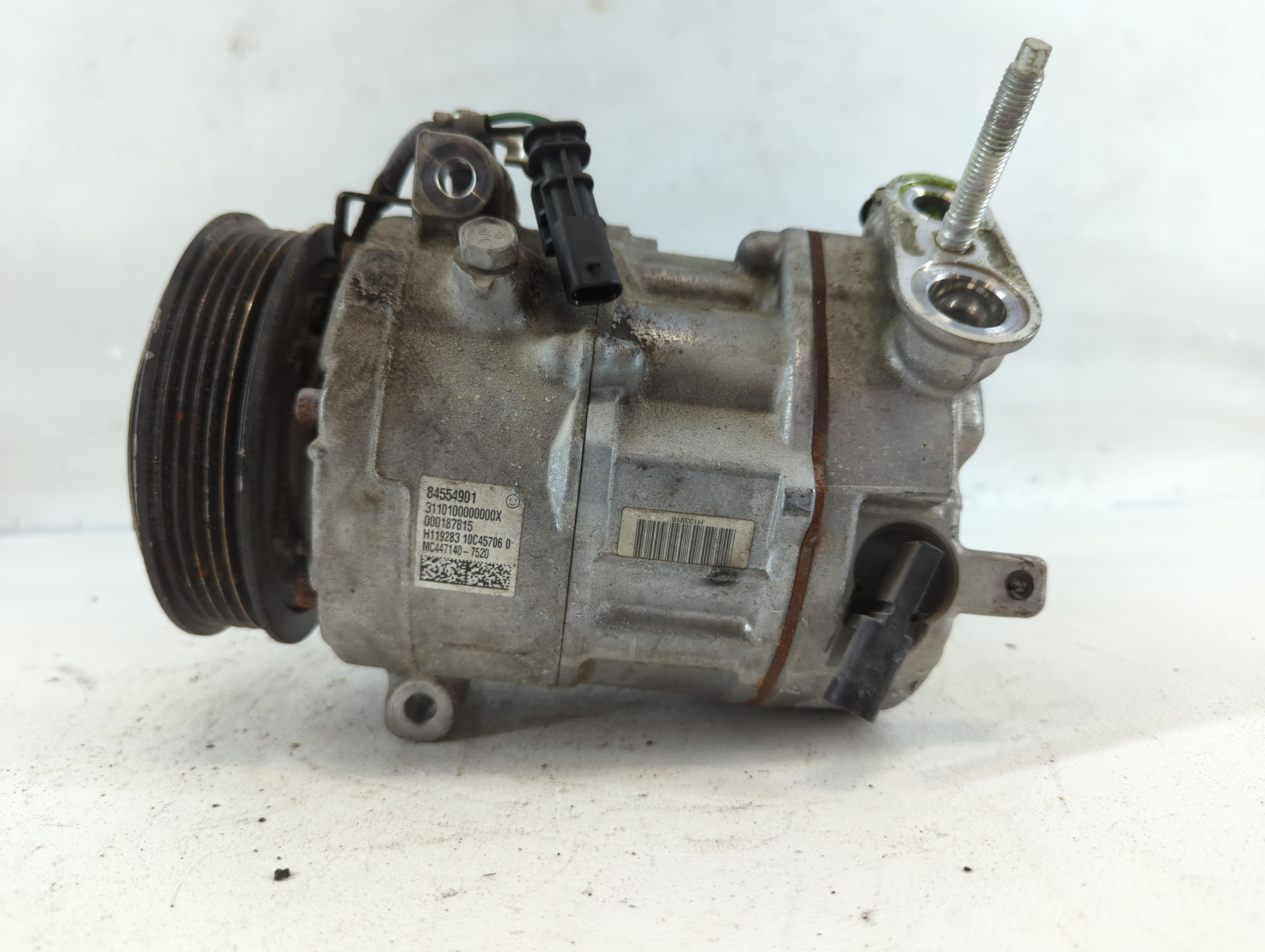 2019-2020 Cadillac Xt4 Air Conditioning A/c Ac Compressor Oem 826099 - Oemusedautoparts1.com